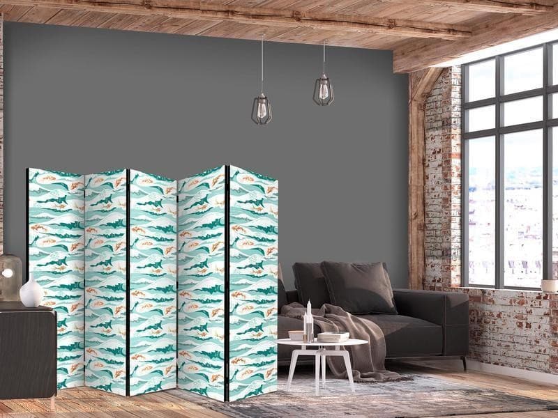 Paravento - Fish Jumping Above The Waves - Oriental Fish And Water Lilies Among High Waves in Shades of Sea Green in Paraventi Collezione Casa - Trebisacce, commercioVirtuoso.it
