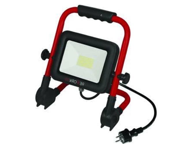 PROIETTORE LED PORTATILE IP65 REWORK - - 70w - 4000°K naturale - 5990 lm in prodotto EuroStore07 - Alatri, commercioVirtuoso.it