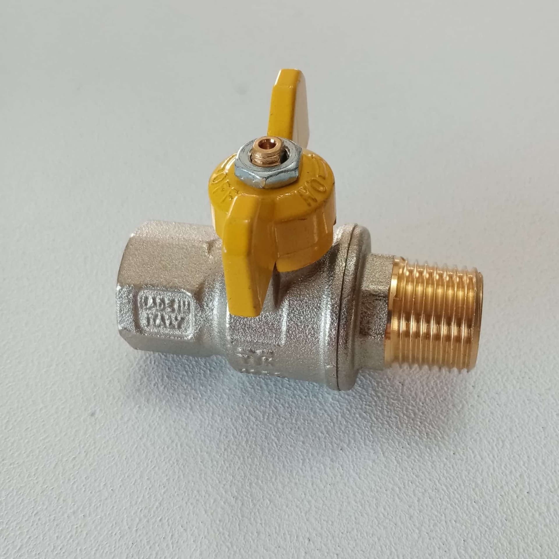 Tiemme 3/4" valvola a sfera saracinesca gas MF leva corta farfalla gialla in Valvole a sfera Aloiserw.com - Altomonte, commercioVirtuoso.it