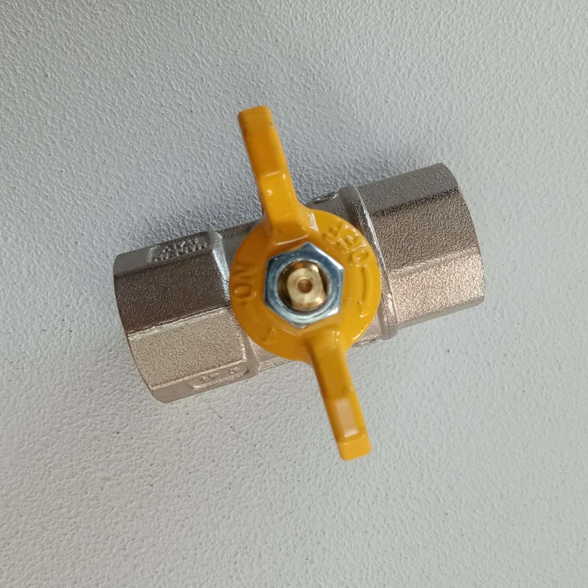 Tiemme 1" valvola a sfera saracinesca gas FF leva corta farfalla gialla in Valvole a sfera Aloiserw.com - Altomonte, commercioVirtuoso.it