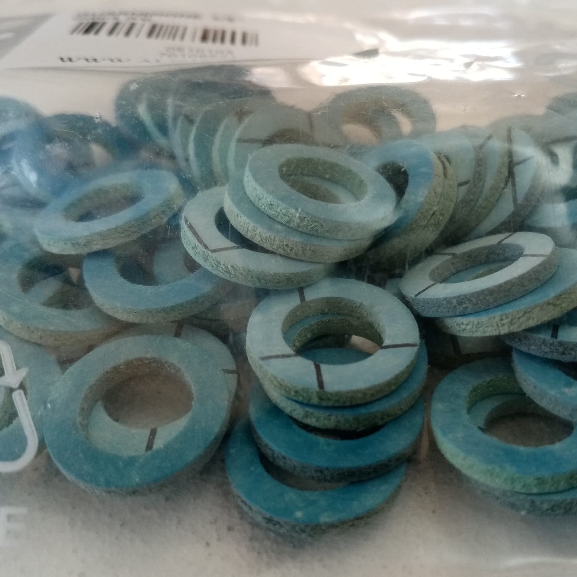 Guarnizione OMNIA piatta di carta da 3/8" - blister da 100 unità in Guarnizioni motore Aloiserw.com - Altomonte, commercioVirtuoso.it