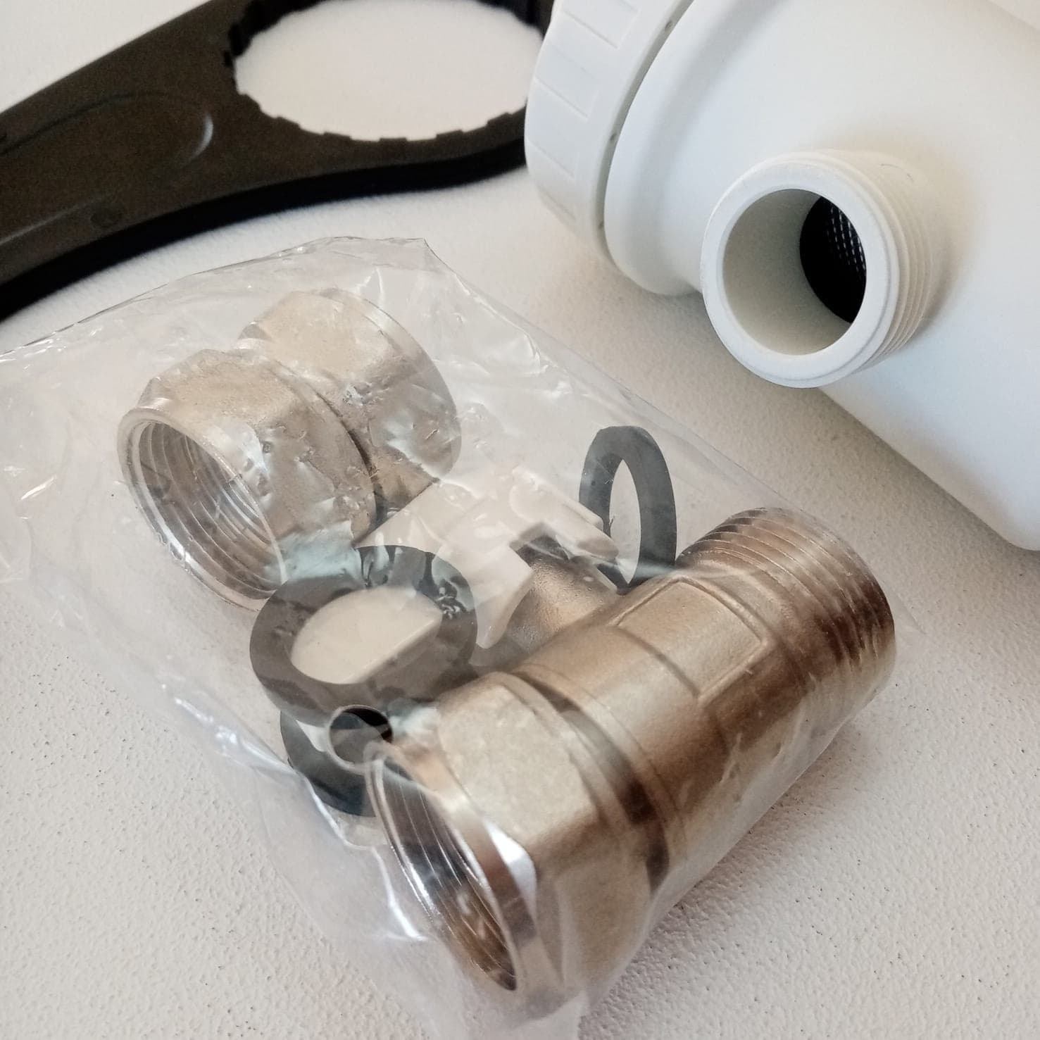 Defangatore MF da 3/4" magnetico sottocaldaia bianco in Accessori Aloiserw.com - Altomonte, commercioVirtuoso.it