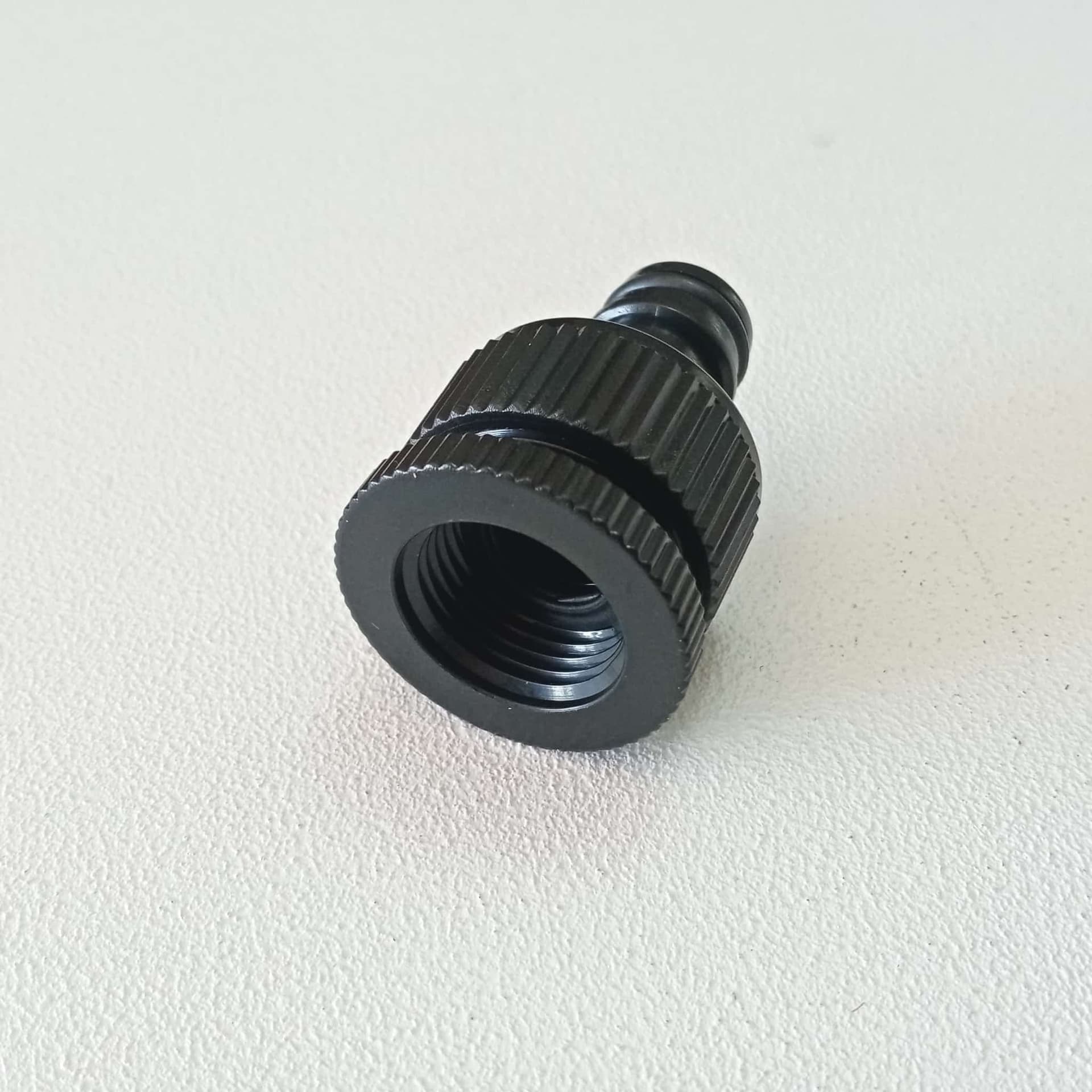 California 1/2" - 3/4" portagomma presa rubinetto giardino in Parti e connettori Aloiserw.com - Altomonte, commercioVirtuoso.it