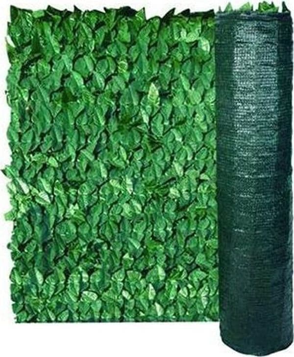 SIEPE ORNAMENTALE FOGLIE DI LAURO CON RETE OMBREGGIANTE mt.3x1,5h. FER 231305 in prodotto EuroStore07 - Alatri, commercioVirtuoso.it