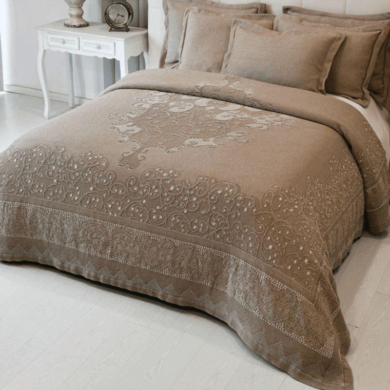 Copriletto matrimoniale Botticelli Home Arabesco in cotone jacquard in Plaid Collezione Casa - Trebisacce, commercioVirtuoso.it