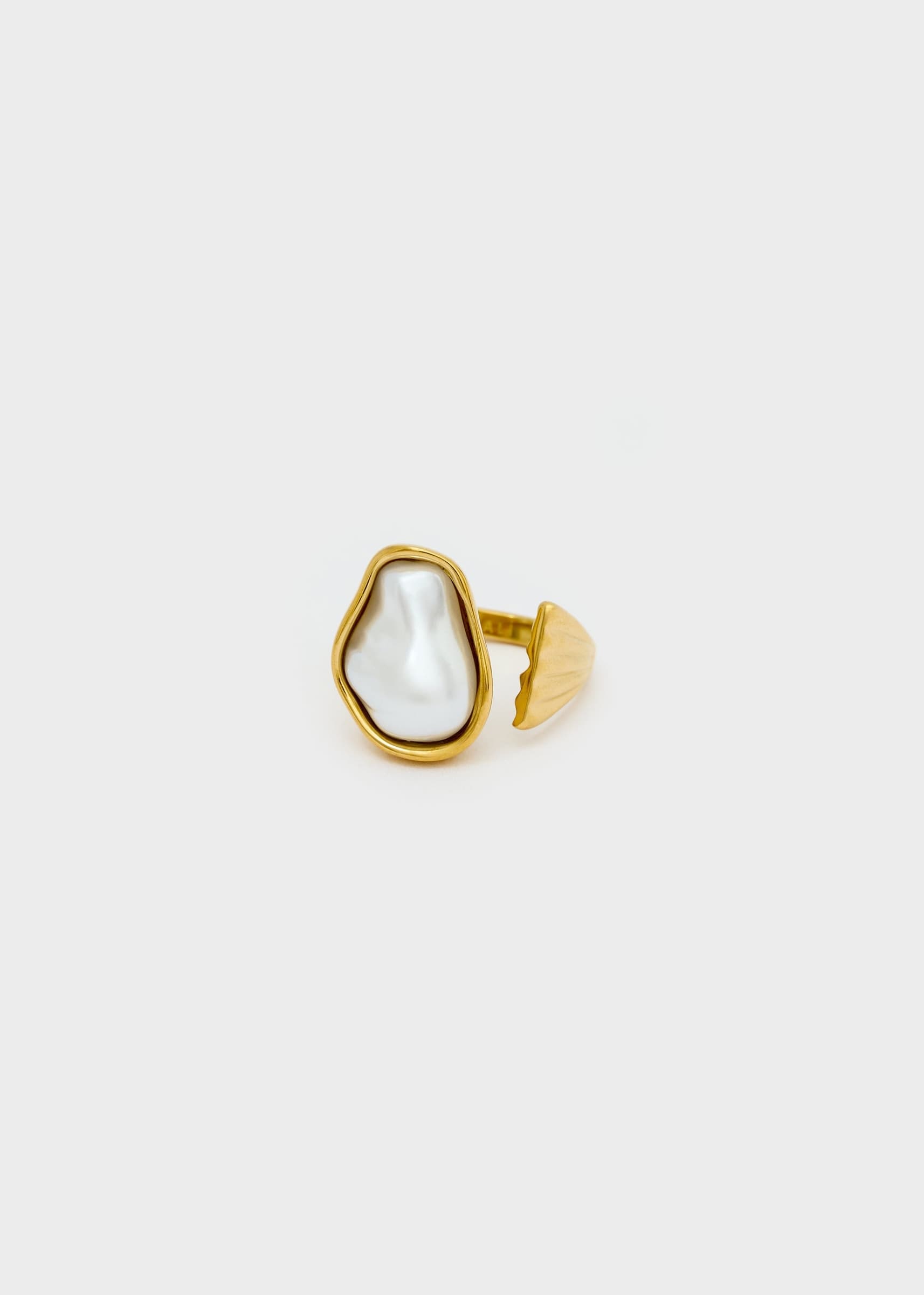 Anello aperto con perla oro in Cinture Kanal 32 - Santa Maria di Licodia, commercioVirtuoso.it