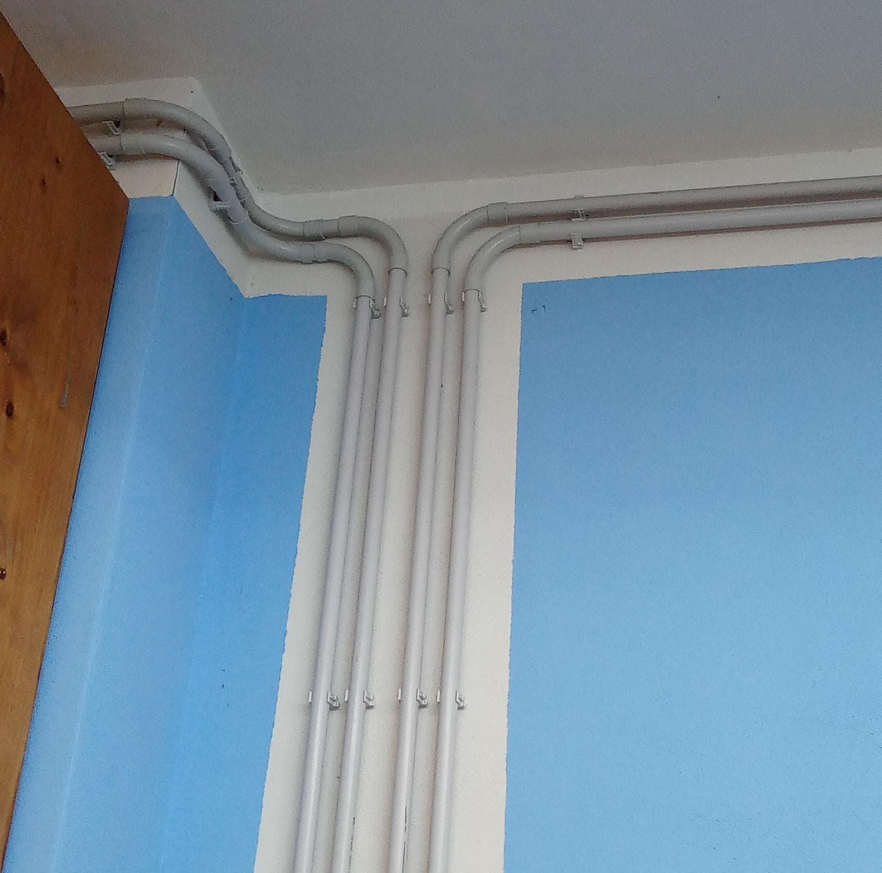 Curva per tubo rigido 16mm - 5pz per impianti elettrici a parete colore grigio in Raccordi per tubi Aloiserw.com - Altomonte, commercioVirtuoso.it