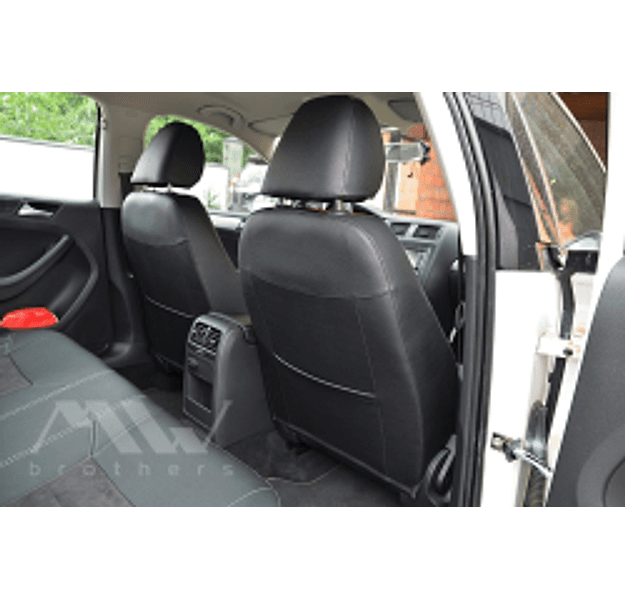 Coprisedili su misura per Volkswagen Jetta 6 (2010-2019), Leather style in Set per interni Autooggetti.it - Roma, commercioVirtuoso.it