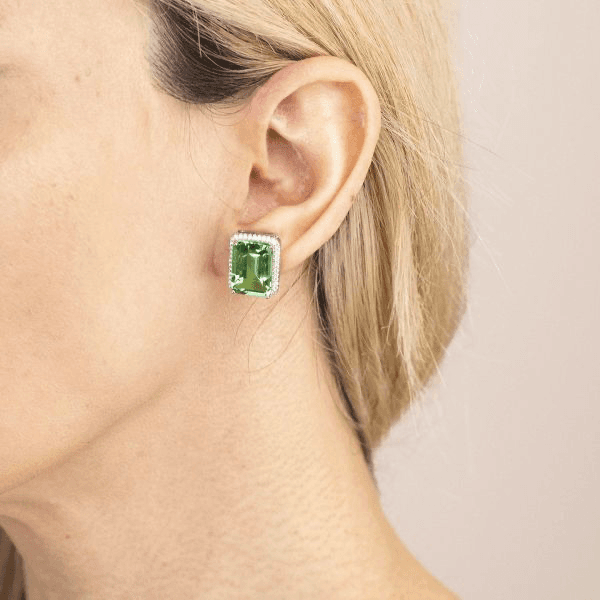 BOCCADAMO - Orecchini di zirconi rettangolari verde smeraldo in Orecchini Alba Gioielli - Casoria, commercioVirtuoso.it