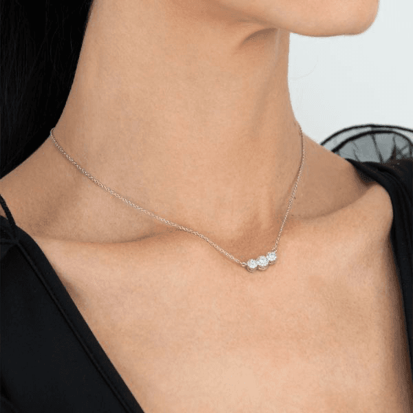 BOCCADAMO -  Collana a tre cestelli di zirconi in Collane Alba Gioielli - Casoria, commercioVirtuoso.it