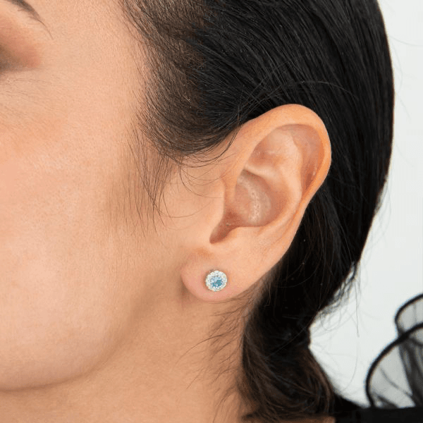 BOCCADAMO -   Orecchini punto luce con zircone acquamarina in Collane Alba Gioielli - Casoria, commercioVirtuoso.it