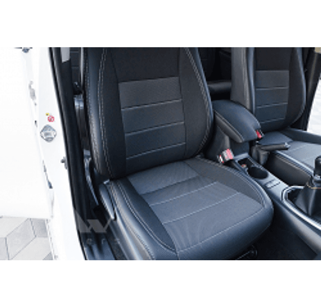 Coprisedili su misura per Toyota Hilux 8 (2015+) Solo anteriori, Comfort style in Set per interni Autooggetti.it - Roma, commercioVirtuoso.it
