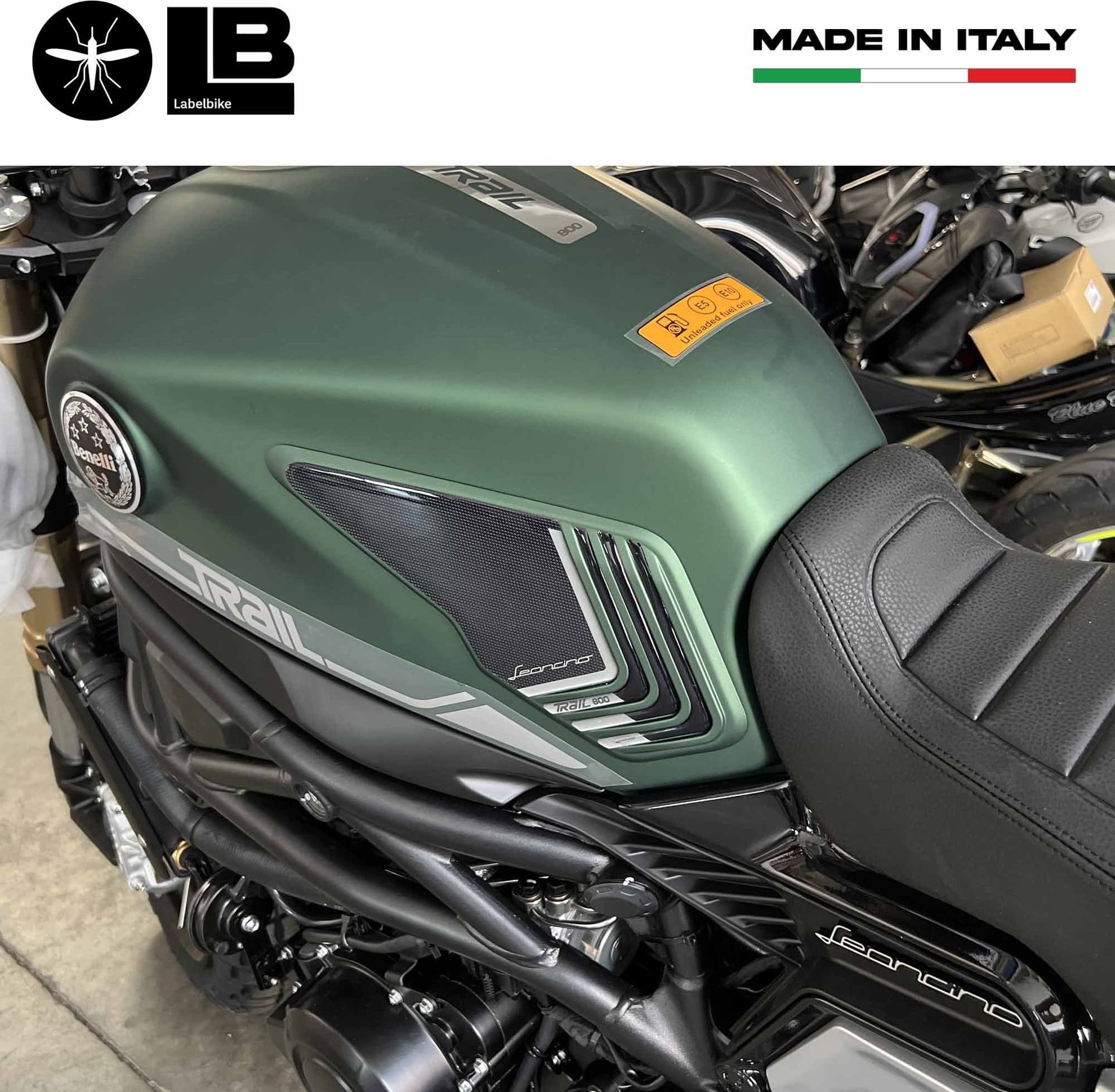 Adesivi 3D laterali serbatoio moto compatibili con Benelli Leoncino 800 Trail in Decalcomanie adesivi e magneti LabelBike - Bibbiano, commercioVirtuoso.it