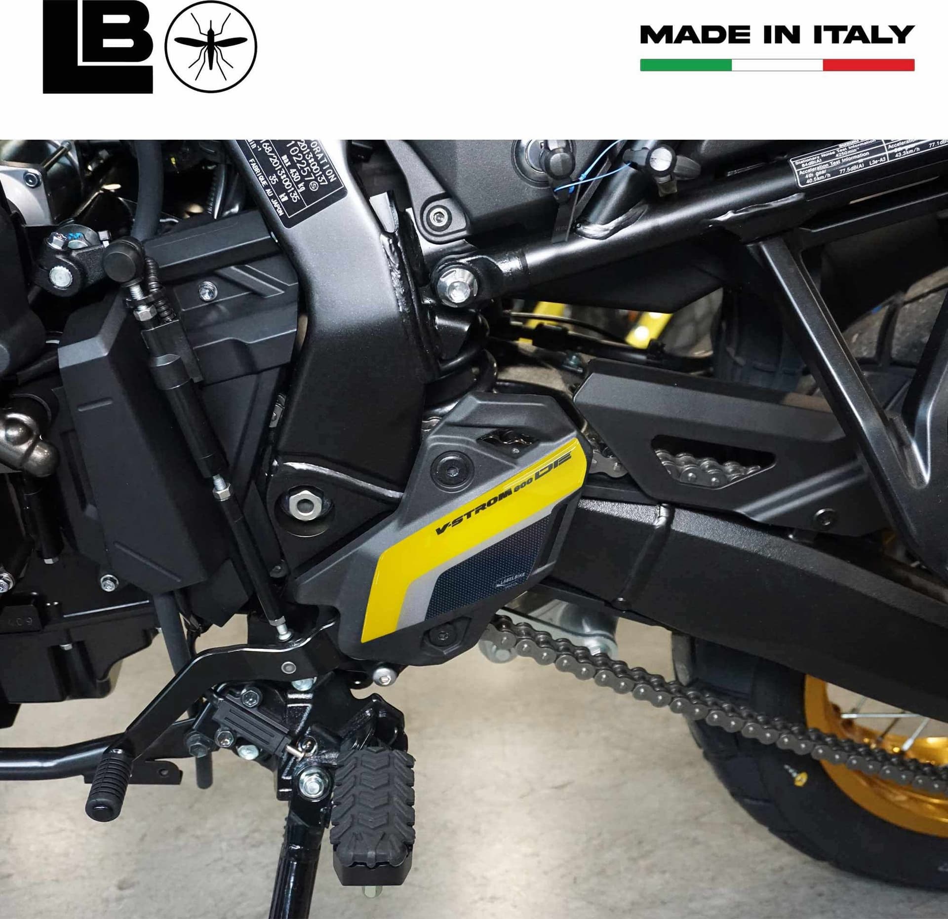 Adesivi 3D Protezioni Battitacco moto compatibili con Suzuki V-Strom 800DE in Decalcomanie adesivi e magneti LabelBike - Bibbiano, commercioVirtuoso.it