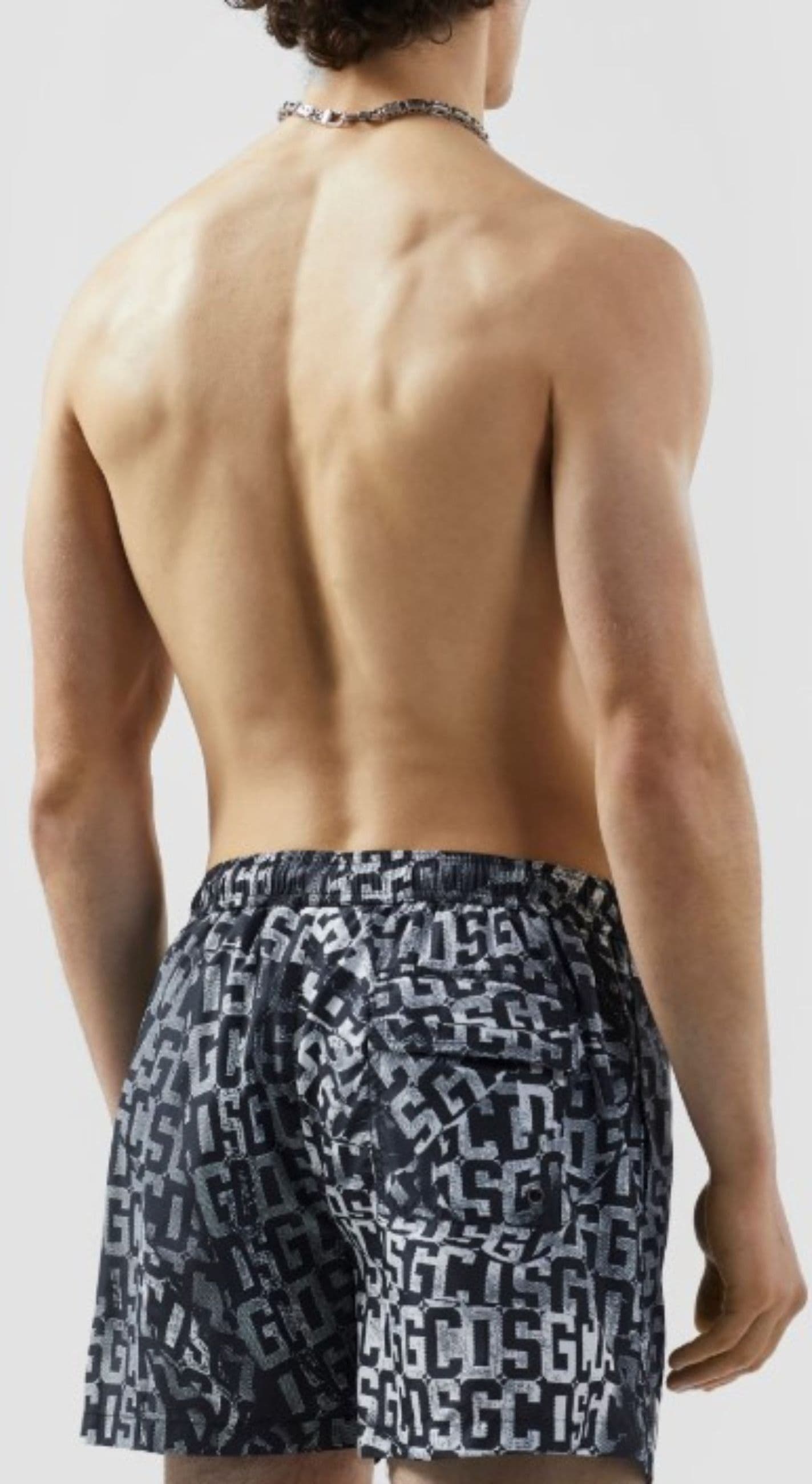 GCDS COSTUME ESSENTIALS MONOGRAM SWIMSHORTS da uomo in Pantaloncini e calzoncini Drestige - Casamassima, commercioVirtuoso.it