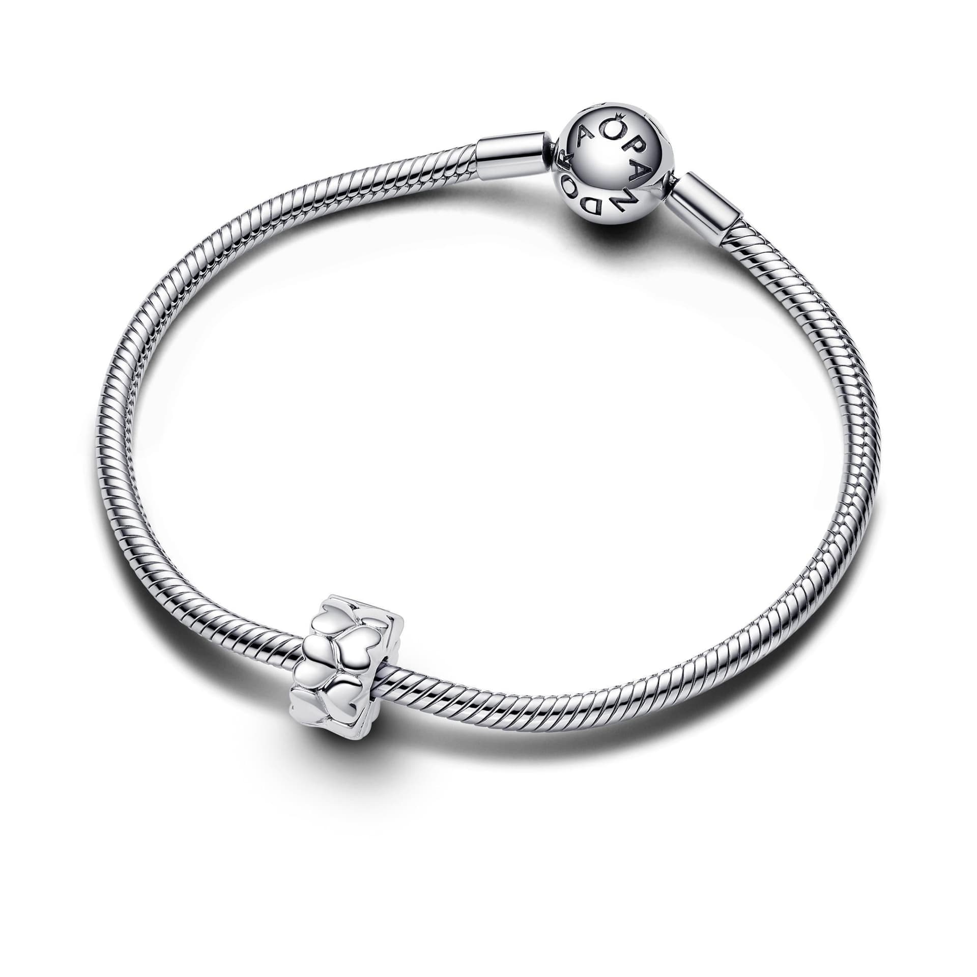 Pandora - Clip Cuori in Rilievo in Bead Charm Alba Gioielli - Casoria, commercioVirtuoso.it