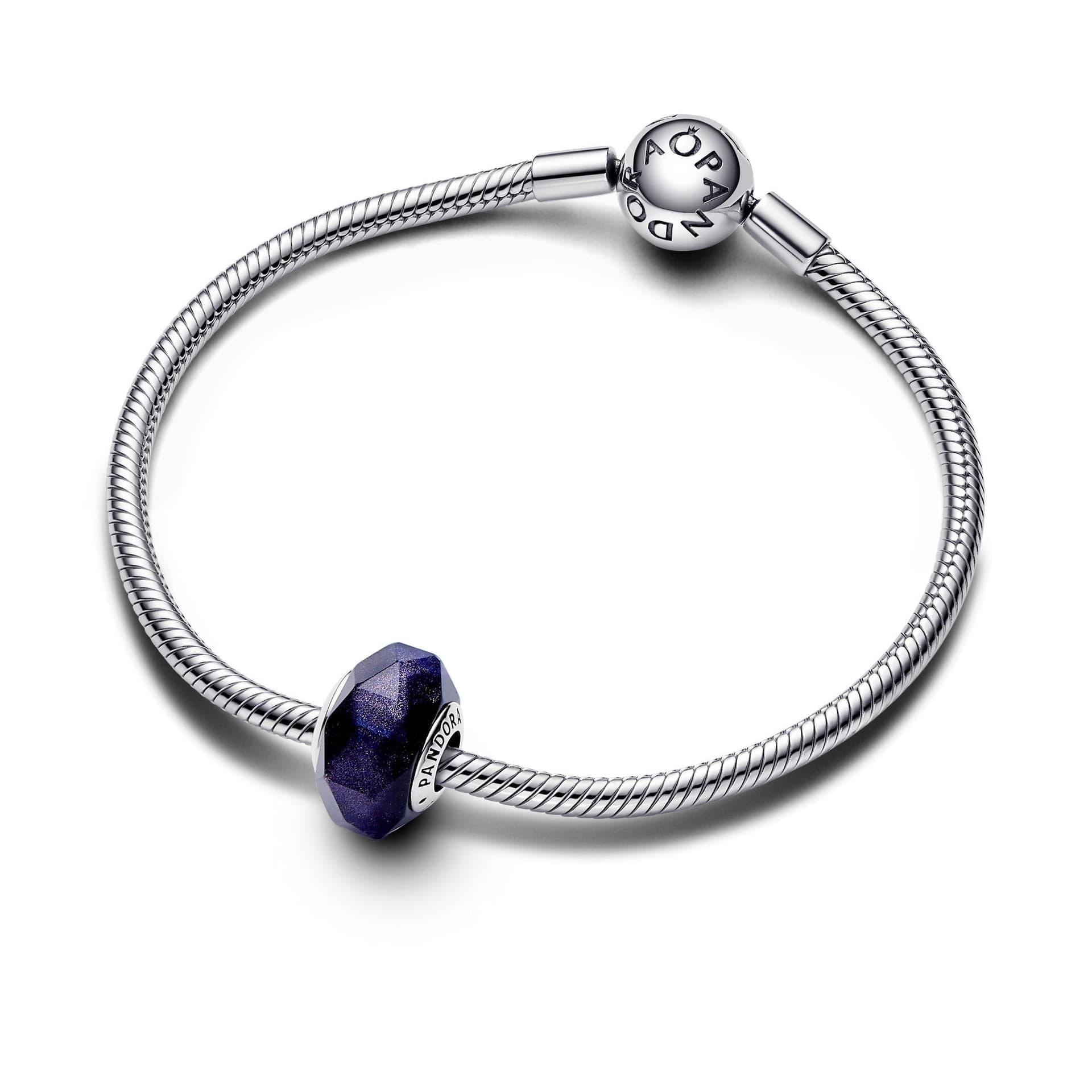 Pandora - Charm Vetro di Murano Notte Stellata Blu in Bead Charm Alba Gioielli - Casoria, commercioVirtuoso.it