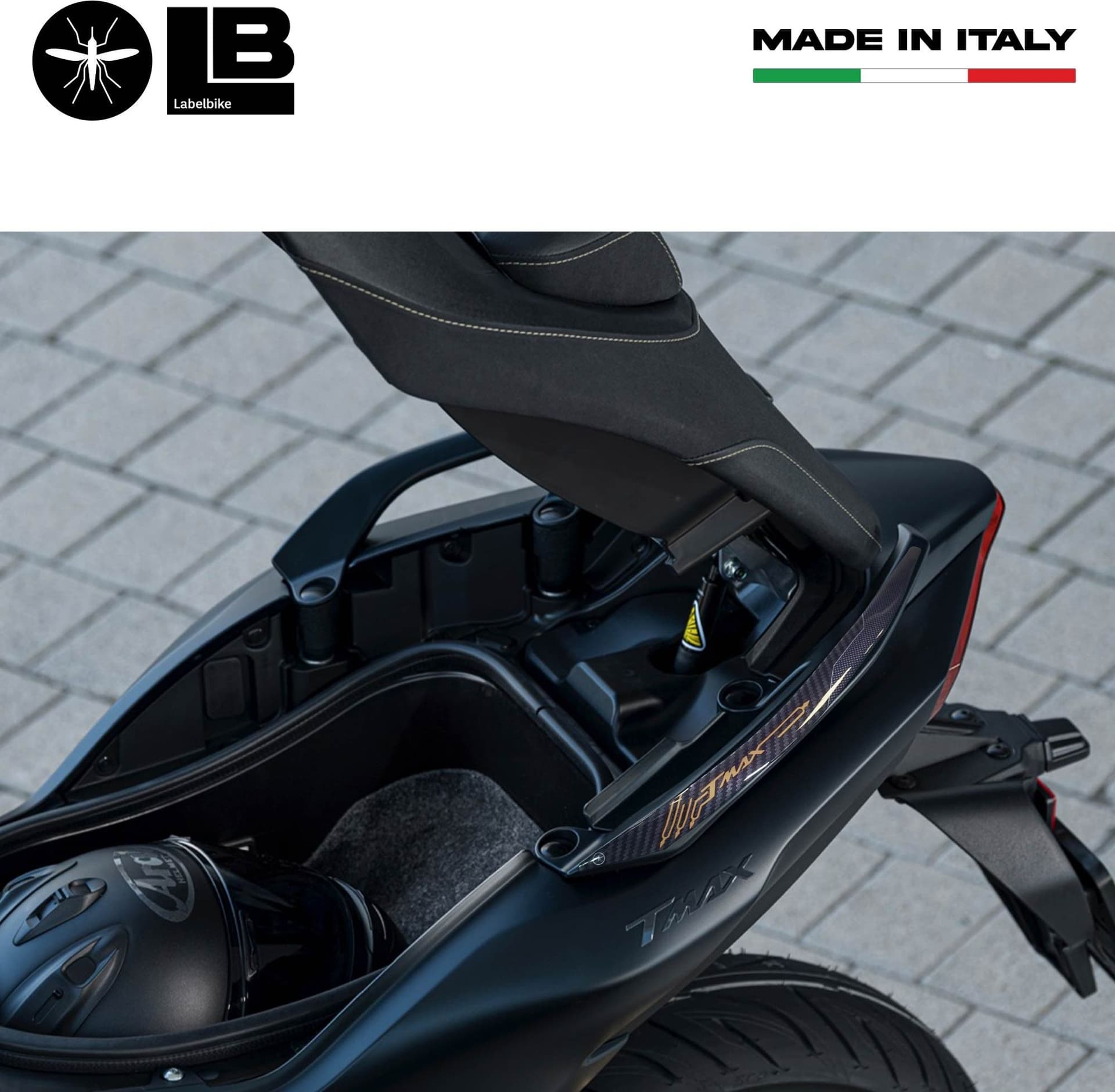 Adesivi 3D Protezione maniglie senza bauletto compatibili con Yamaha Tmax 2022-5 in Decalcomanie adesivi e magneti LabelBike - Bibbiano, commercioVirtuoso.it