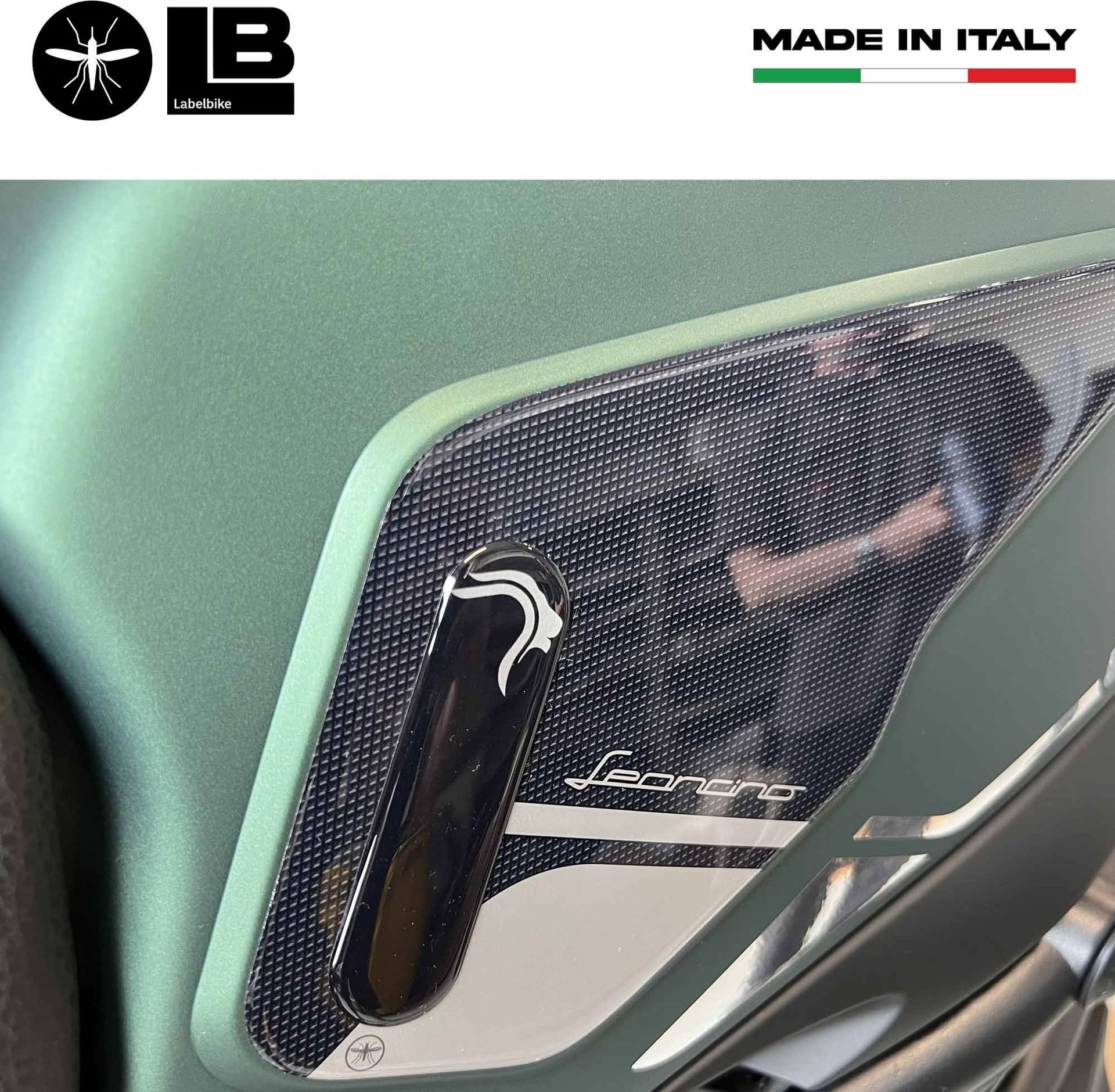 Adesivi 3D Protezioni laterali serbatoio compatibili con Benelli Leoncino 800 in Decalcomanie adesivi e magneti LabelBike - Bibbiano, commercioVirtuoso.it