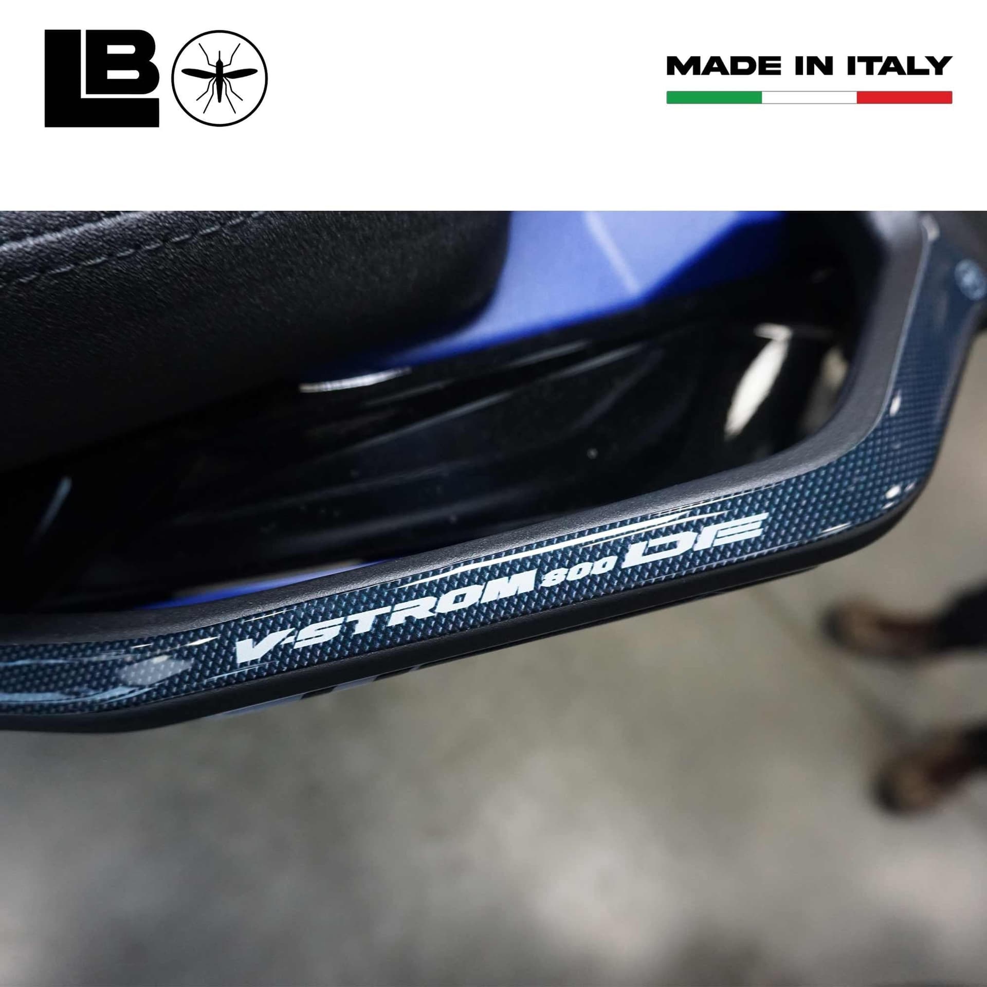 Adesivi 3D Protezioni maniglie passeggero compatibili con Suzuki V-Strom 800DE in Decalcomanie adesivi e magneti LabelBike - Bibbiano, commercioVirtuoso.it