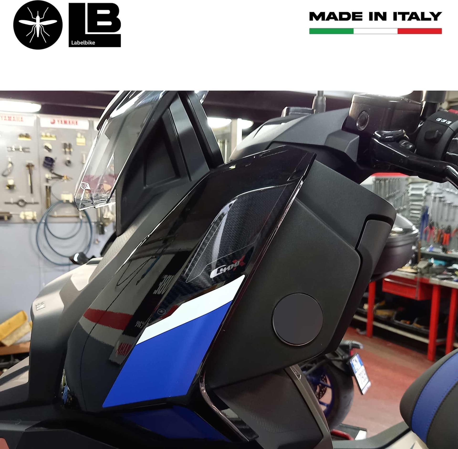 Adesivi 3D Protezioni paraspigoli carene scooter compatibili con BMW C400X in Decalcomanie adesivi e magneti LabelBike - Bibbiano, commercioVirtuoso.it