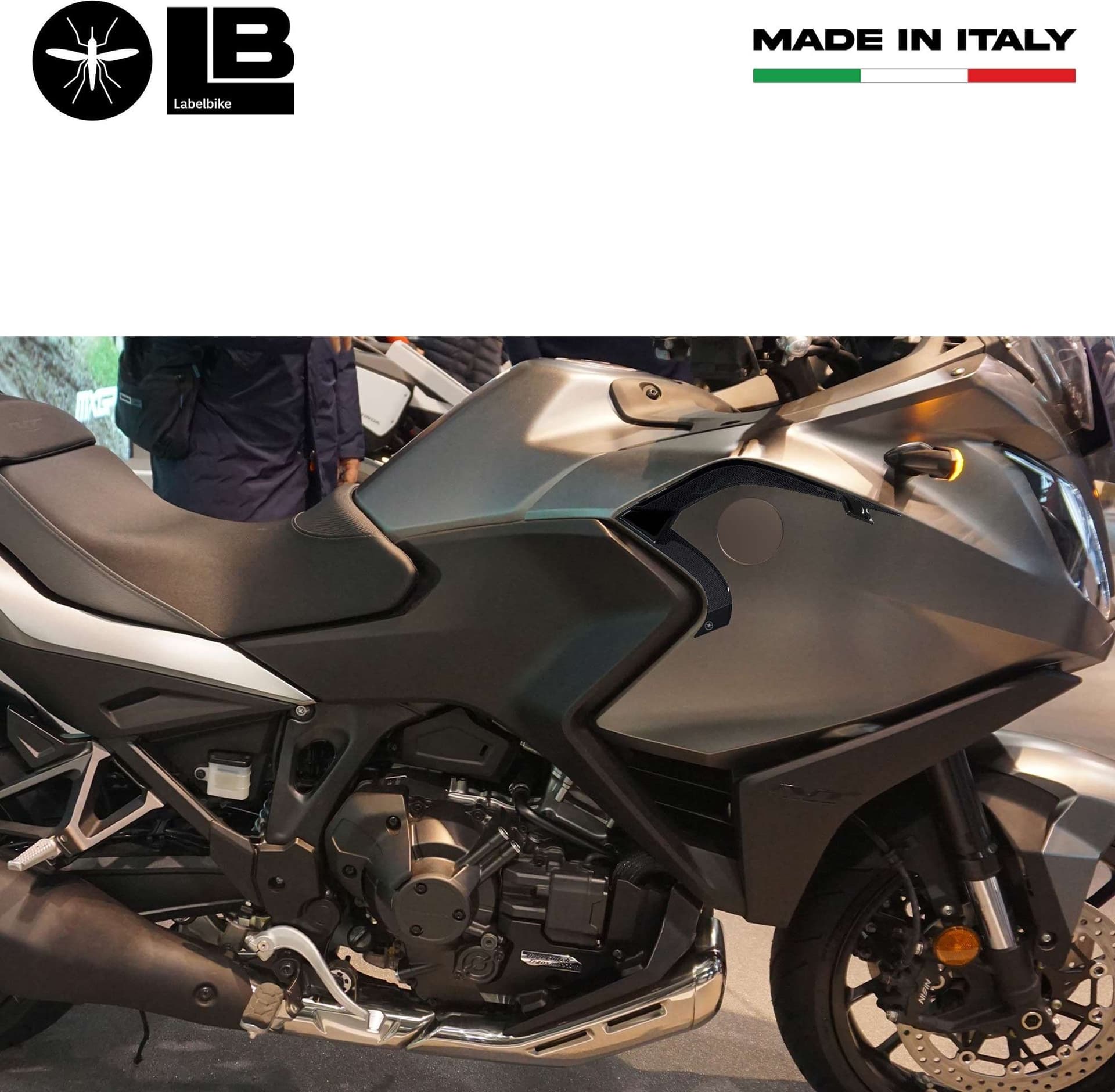 Adesivi 3D Protezioni paraspigoli moto compatibili con Honda Nt1100 2022-2023 in Decalcomanie adesivi e magneti LabelBike - Bibbiano, commercioVirtuoso.it