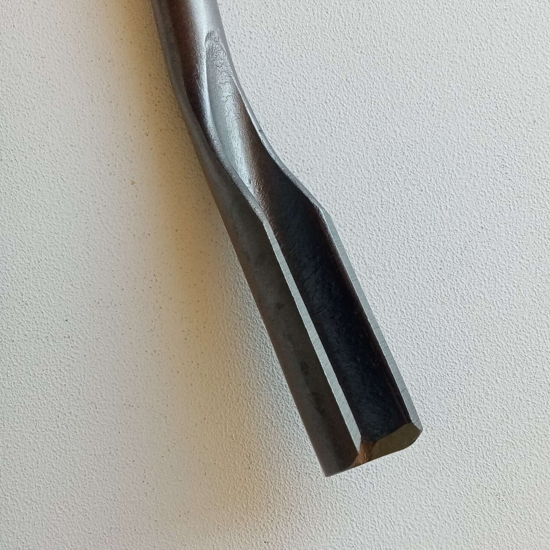 Benman scalpello punta a sgorbia da 32mm per tassellatore sds-max - lunghezza 300mm in Punte SDS-Max Aloiserw.com - Altomonte, commercioVirtuoso.it