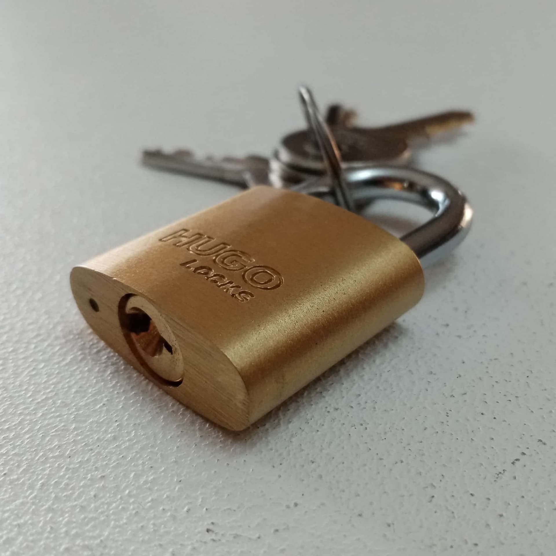 FF Group 40mm Hugo Locks SL lucchetto di ottone modello ad arco in Lucchetti con chiave Aloiserw.com - Altomonte, commercioVirtuoso.it