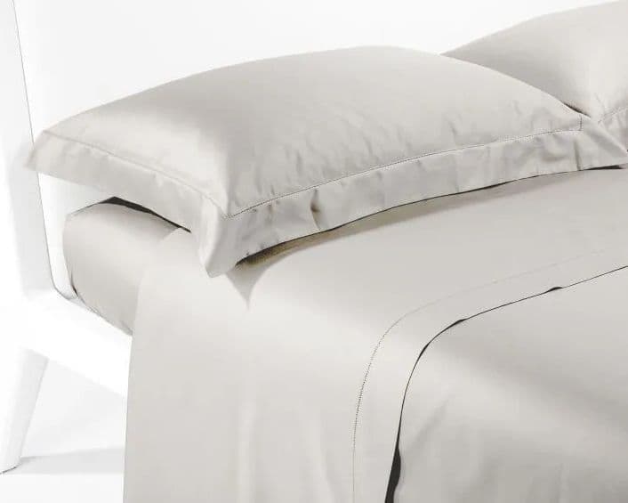 Lenzuola Raso ! Caleffi Tinta Unita in raso di cotone - Eleganza e Comfort per il Tuo Letto in Set di lenzuola e federe Anastasi - Marsala, commercioVirtuoso.it