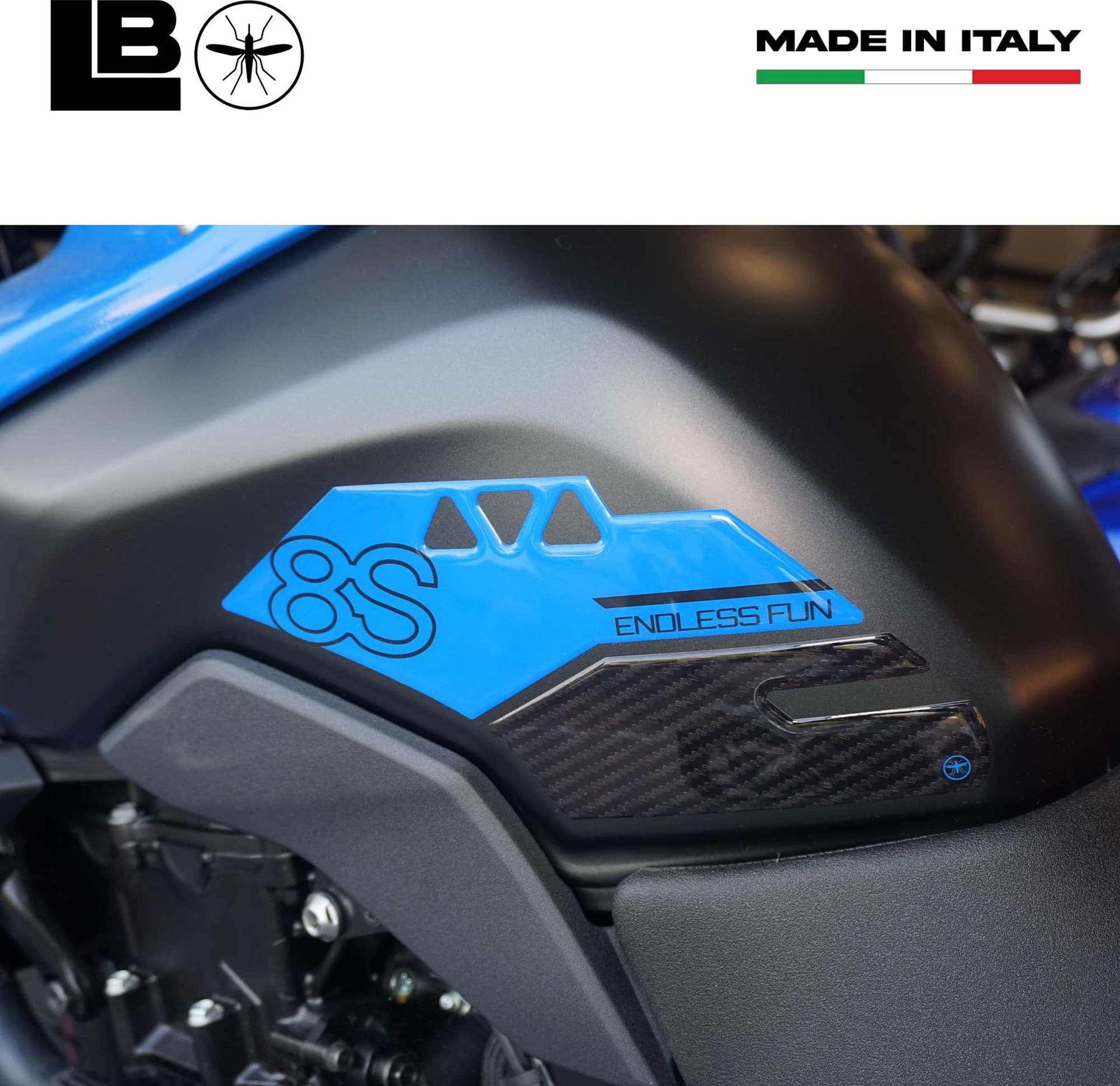 Adesivi Gel 3D Protezioni Laterali serbatoio moto compatibili con Suzuki GSX-8S in Decalcomanie adesivi e magneti LabelBike - Bibbiano, commercioVirtuoso.it