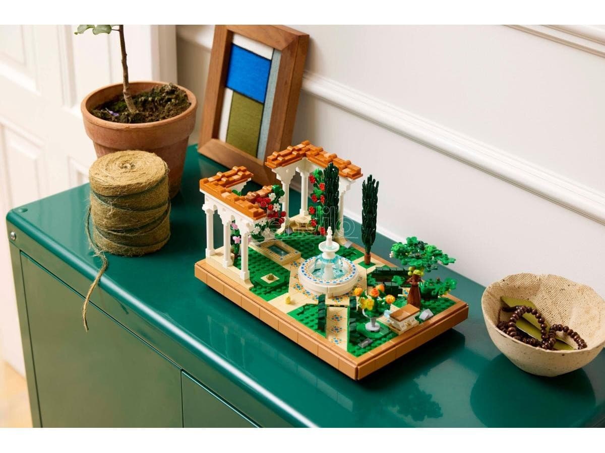 Lego Icons Il Giardino Della Fontana 10359 in Set di costruzioni Centro Bimbo - Siderno, commercioVirtuoso.it