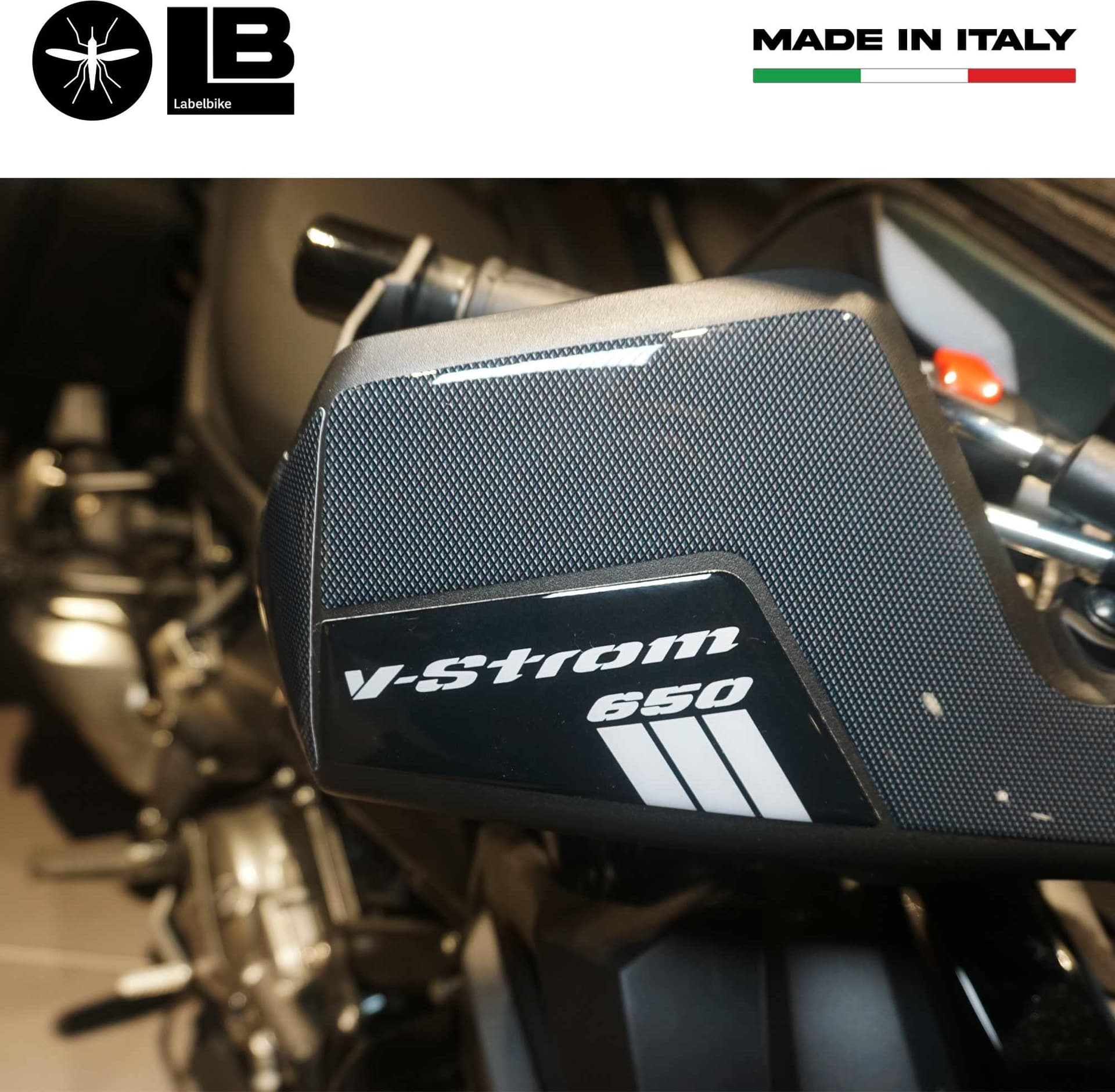 Adesivi 3D Protezioni Paramani moto compatibile con Suzuki V-Strom 650 2017-2022 in Decalcomanie adesivi e magneti LabelBike - Bibbiano, commercioVirtuoso.it