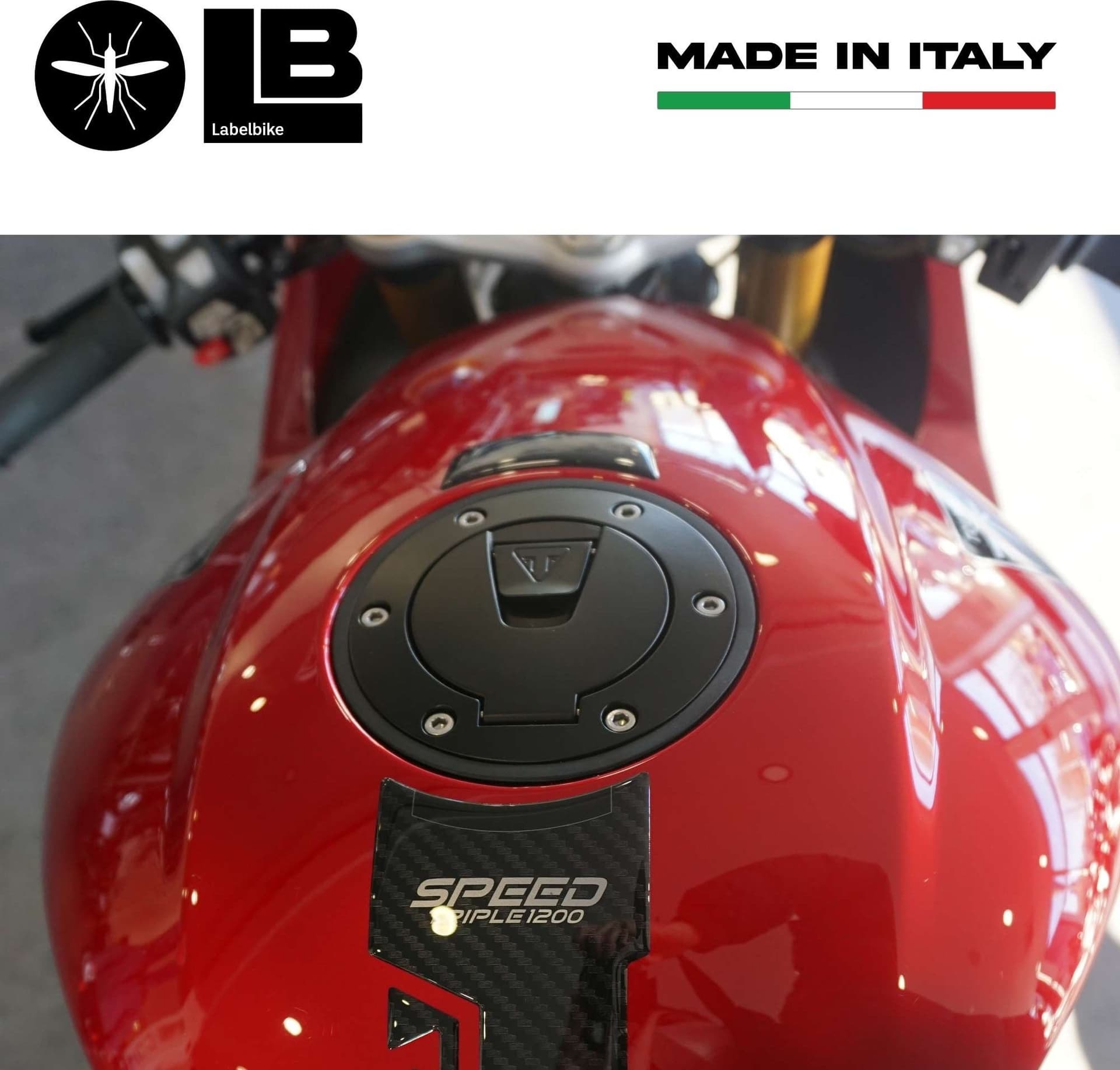 Adesivo 3D Kit serbatoio compatibile con Triumph Speed Triple 1200 RR in Decalcomanie adesivi e magneti LabelBike - Bibbiano, commercioVirtuoso.it
