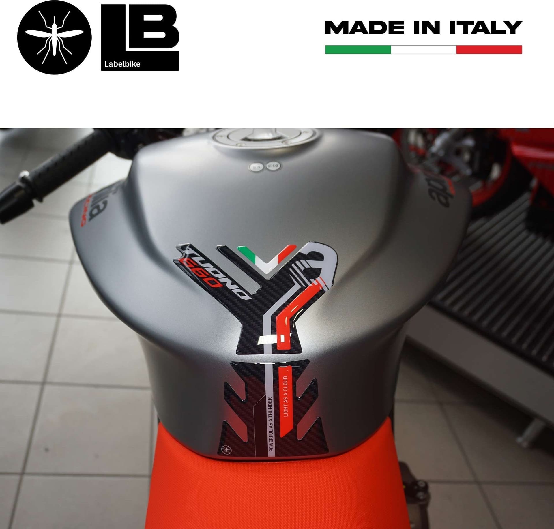 Adesivo 3D Protezione Paraserbatoio compatibile con Aprilia Tuono 660 2021-2023 in Decalcomanie adesivi e magneti LabelBike - Bibbiano, commercioVirtuoso.it