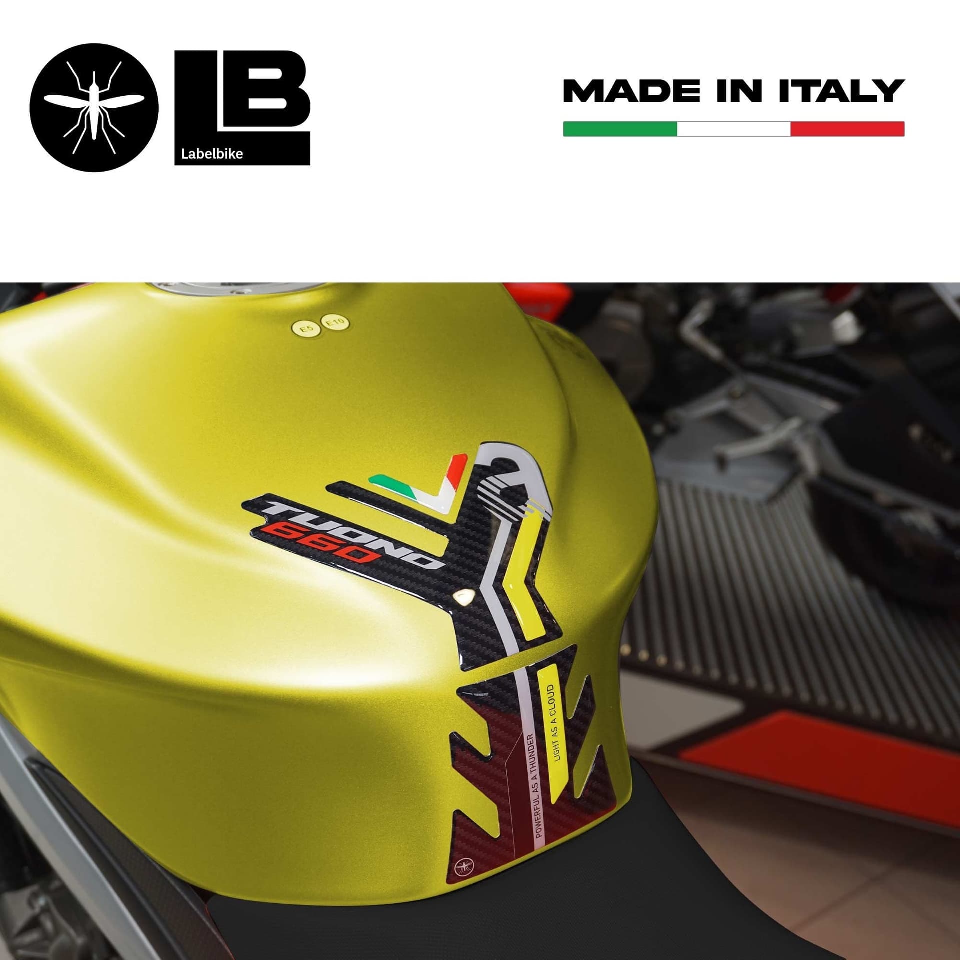 Adesivo 3D Protezione Paraserbatoio compatibile con Aprilia Tuono 660 2021-2023 in Decalcomanie adesivi e magneti LabelBike - Bibbiano, commercioVirtuoso.it