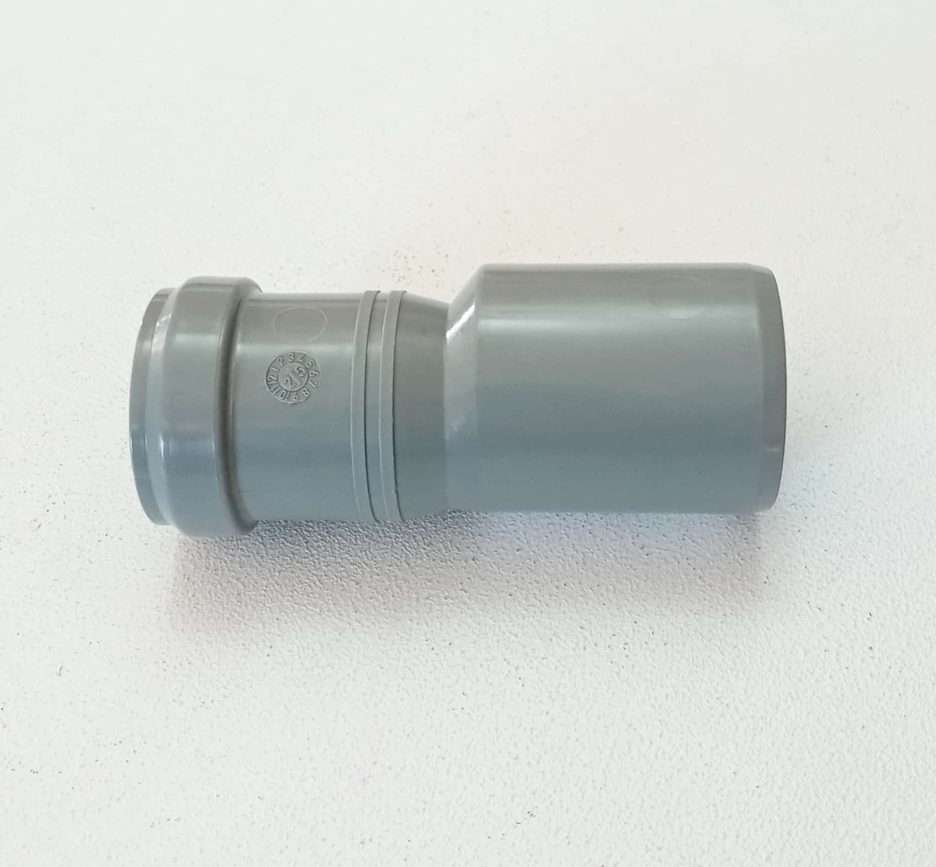 Aumento F 32 x M 40mm raccordo eccentrico con guarnizione in Rubinetti per doccia Aloiserw.com - Altomonte, commercioVirtuoso.it