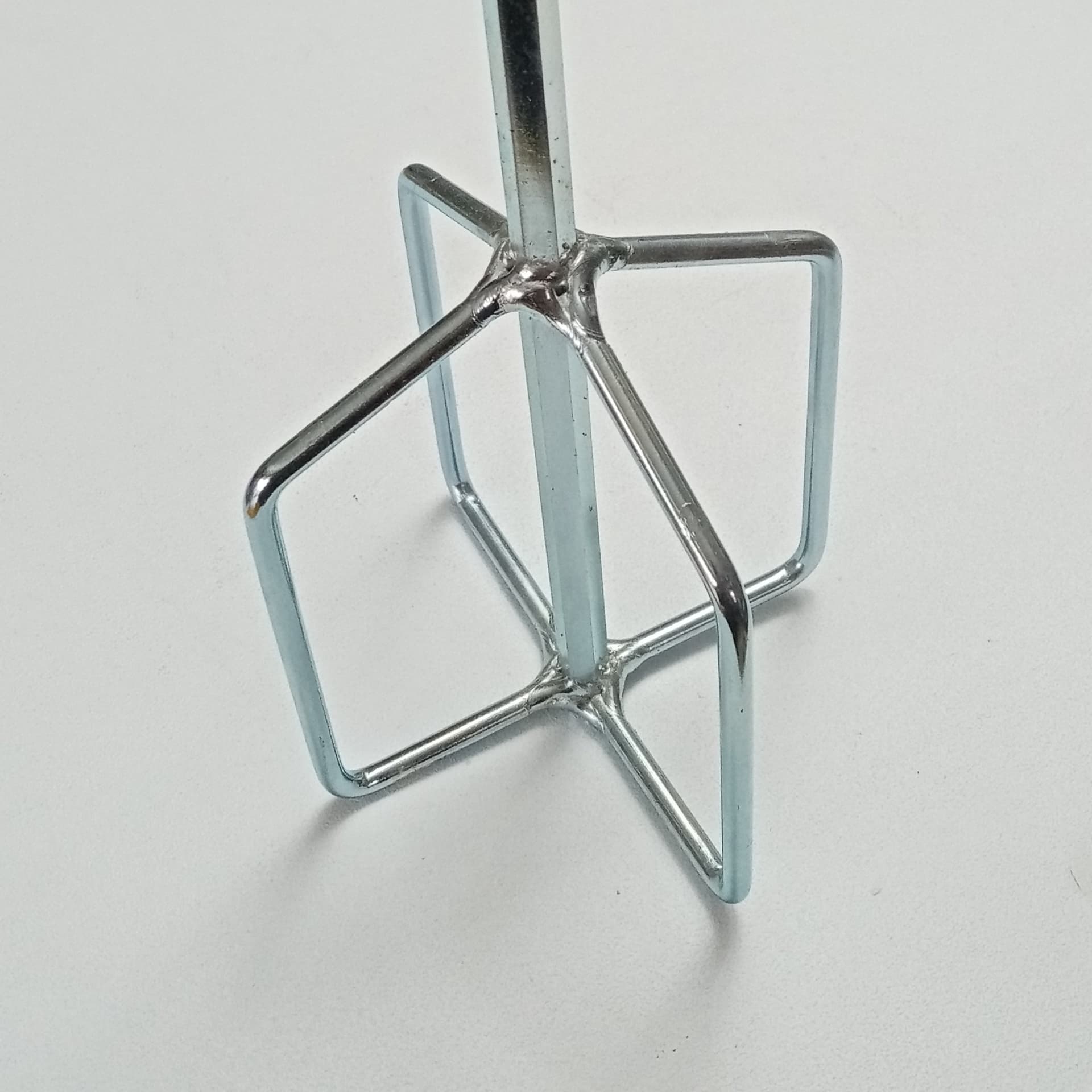 Frusta da 130x140mm a 4 settori in acciaio zincato attacco esagonale per mescolatore in Fruste da cucina Aloiserw.com - Altomonte, commercioVirtuoso.it