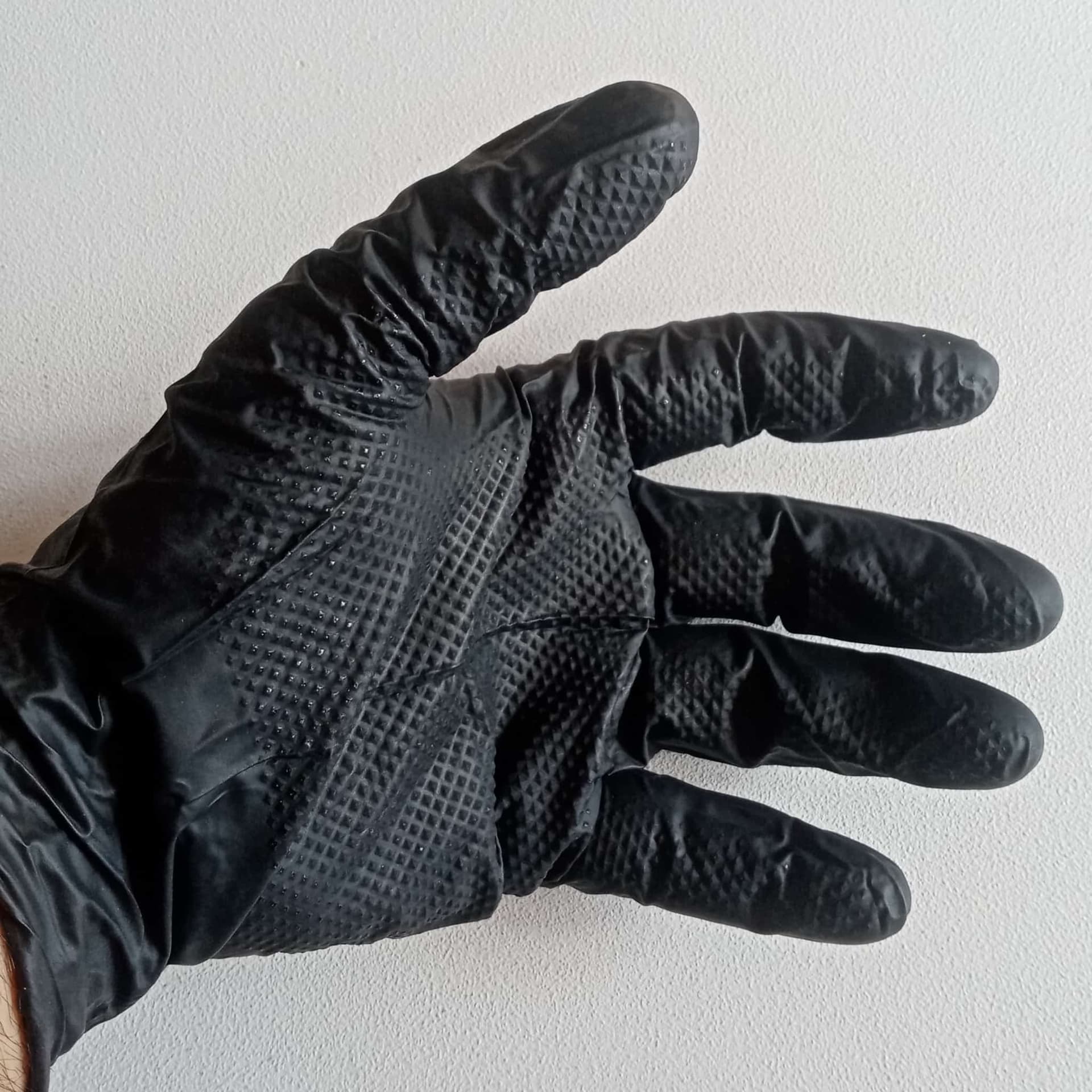 U-Power ONE SHOT tg. XL / 10 - 50 guanti monouso da lavoro in nitrile nero in Monouso Aloiserw.com - Altomonte, commercioVirtuoso.it