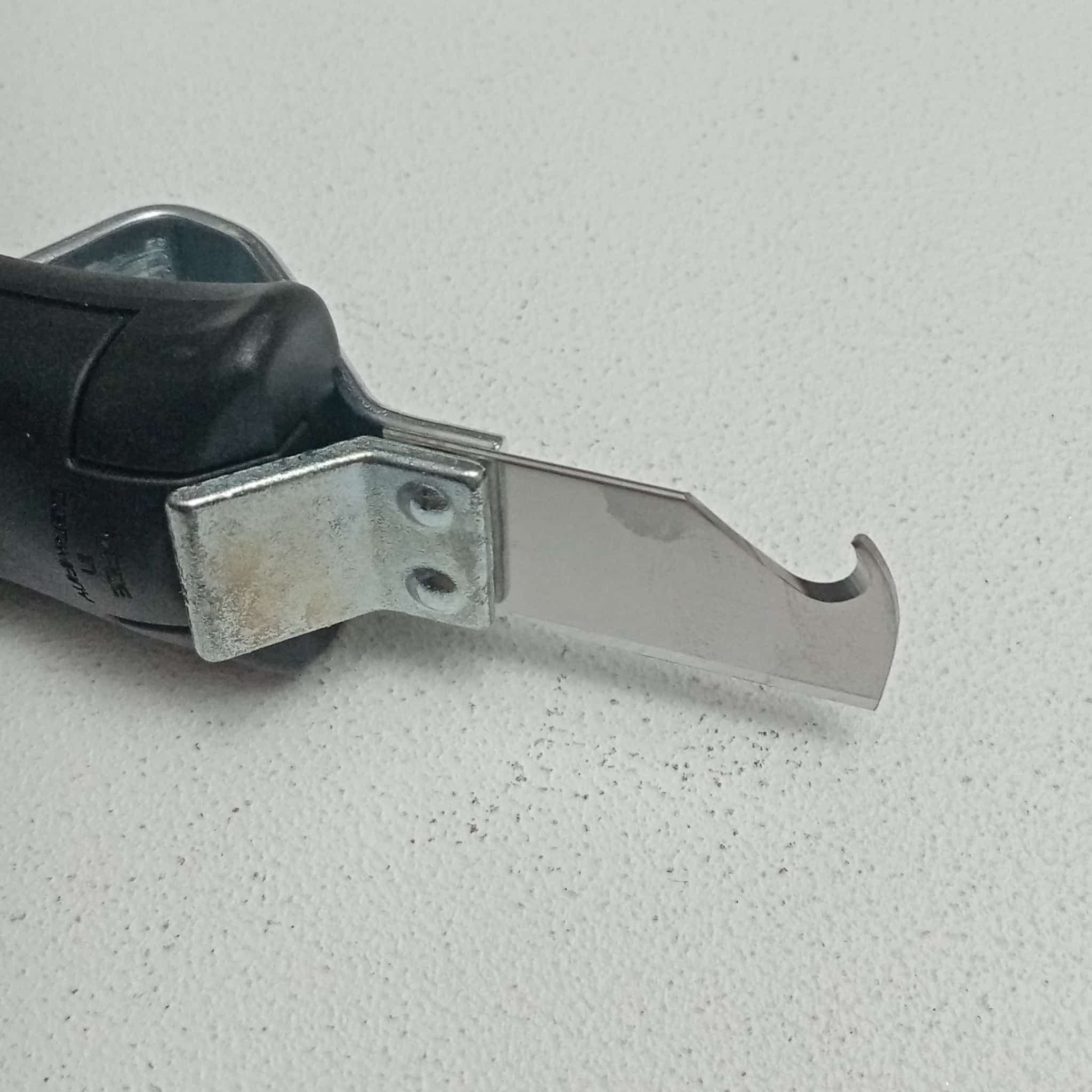 Benman coltello spellafili con lama a gancio professionale per la rimozione della guaina da cavi rotondi comuni in Pinze spelafili Aloiserw.com - Altomonte, commercioVirtuoso.it