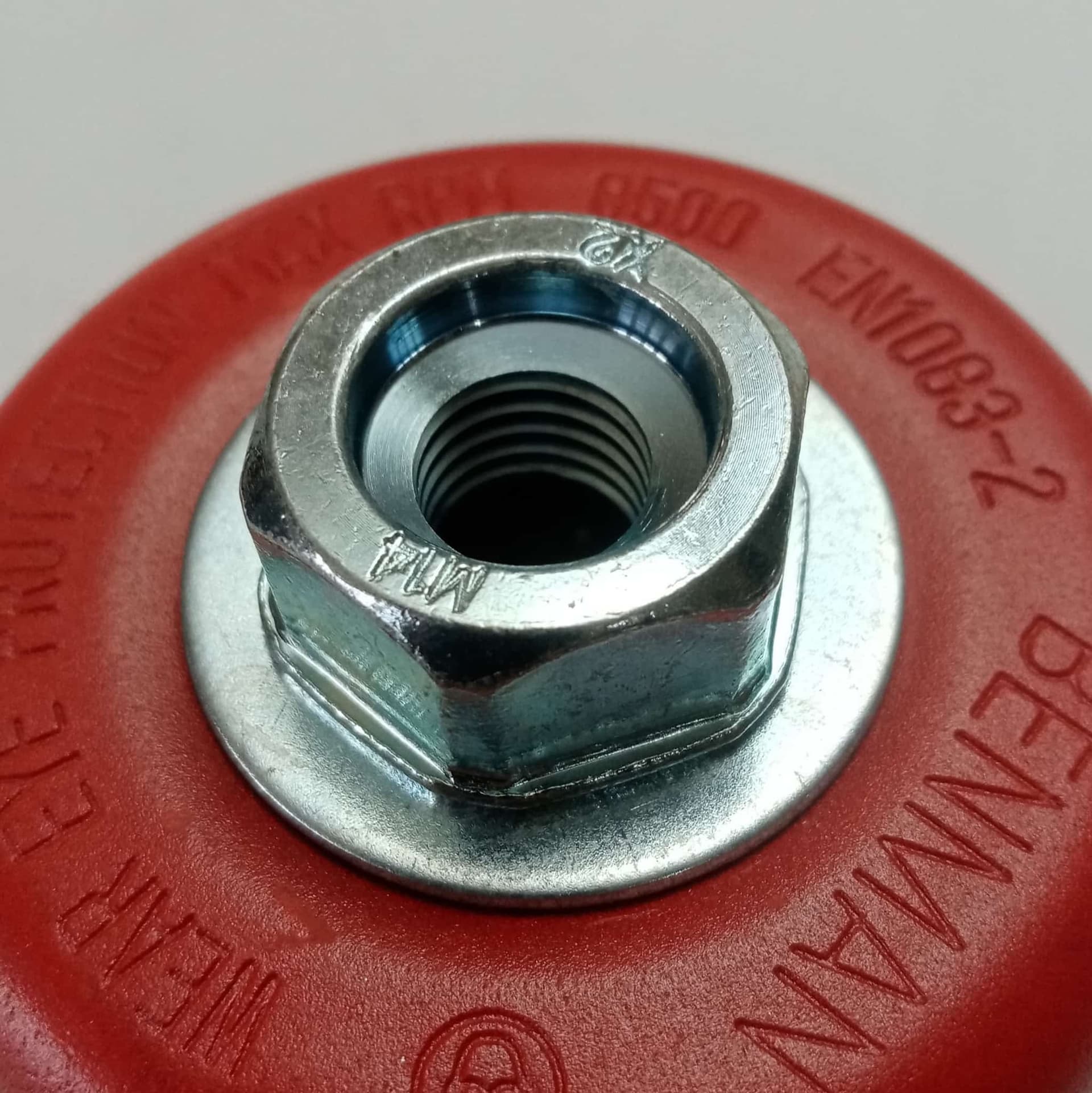 Benman spazzola a tazza da 100mm con attacco M14 in filo ondulato in Spazzole per capelli Aloiserw.com - Altomonte, commercioVirtuoso.it