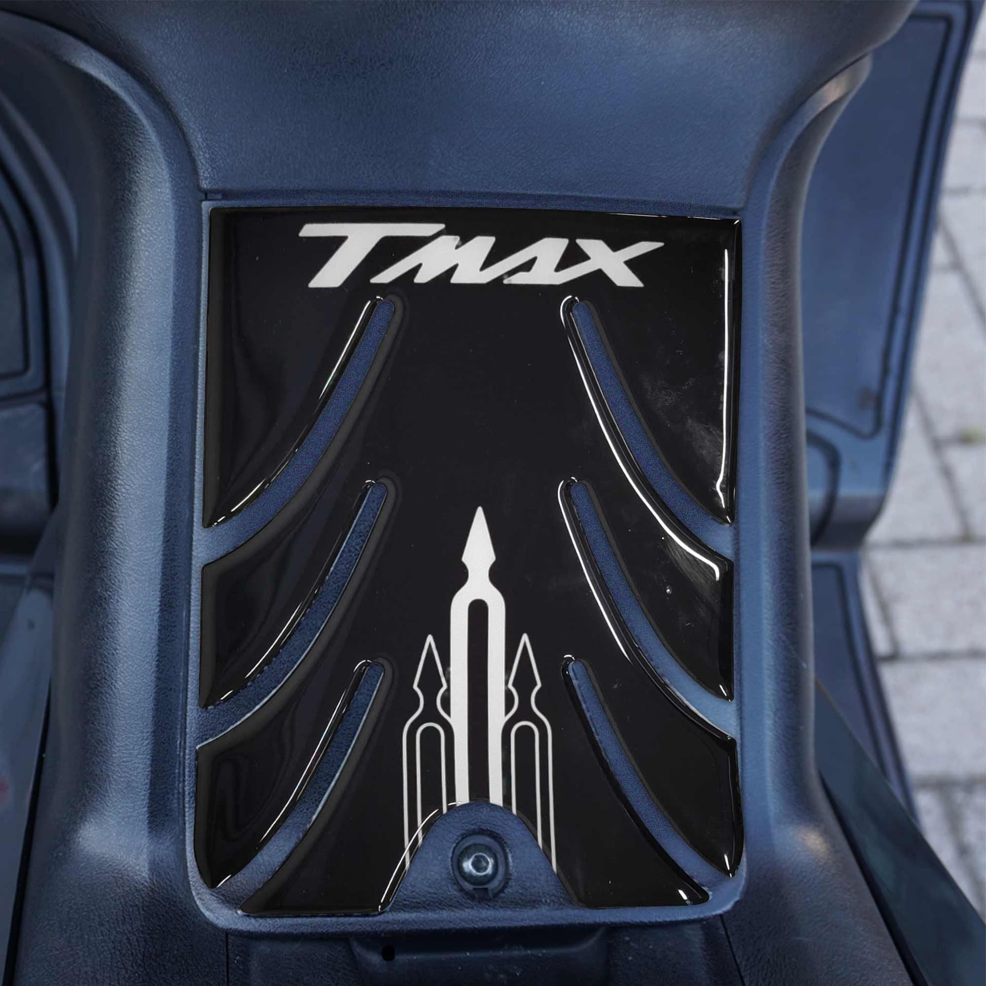 ADESIVO 3D PROTEZIONE PEDANA TMAX compatibile per SCOOTER YAMAHA T MAX 2001-2007 in Decalcomanie adesivi e magneti LabelBike - Bibbiano, commercioVirtuoso.it