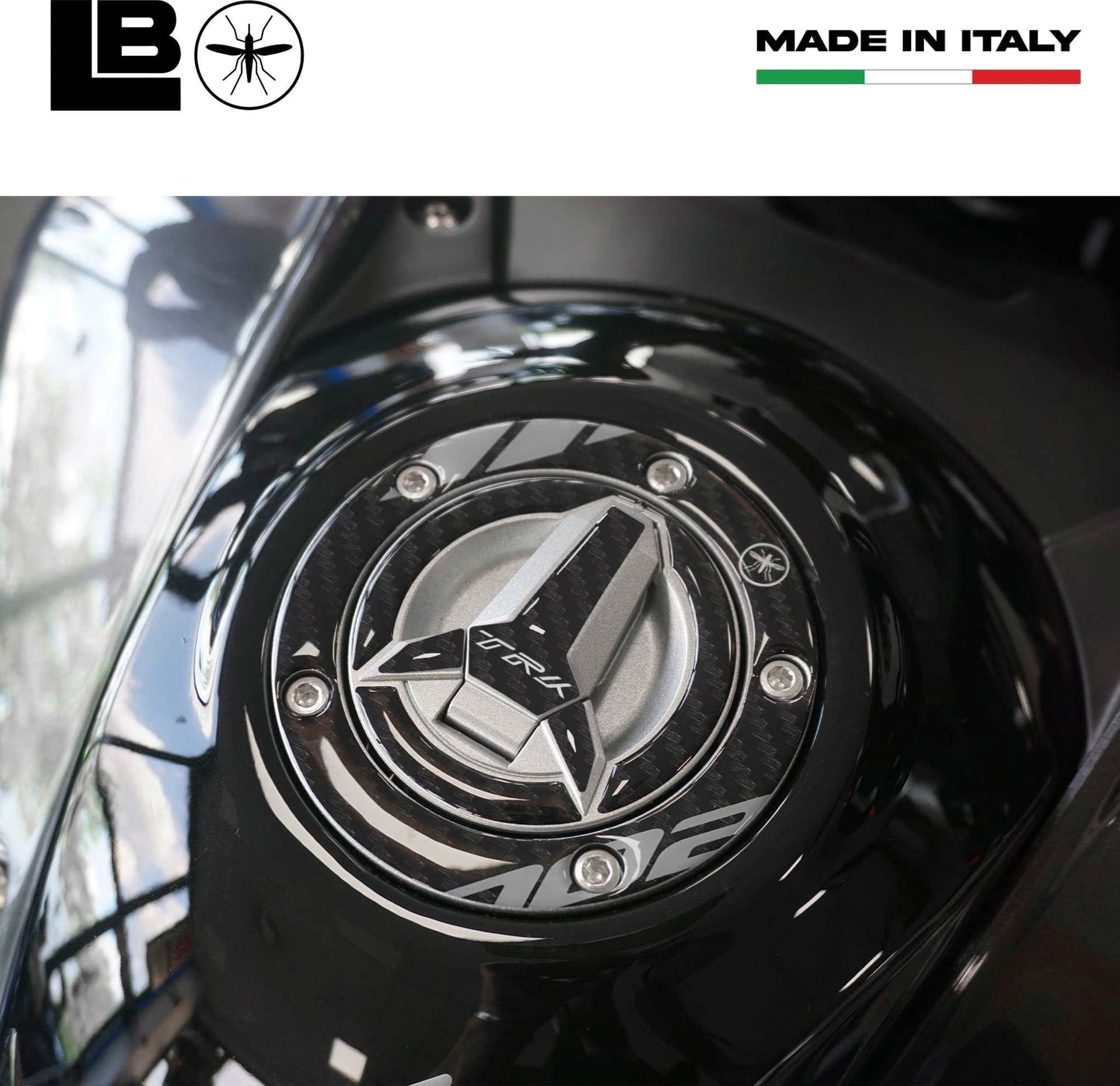 Adesivo 3D Protezione tappo serbatoio compatibile con Benelli TRK 702 e 702X in Decalcomanie adesivi e magneti LabelBike - Bibbiano, commercioVirtuoso.it