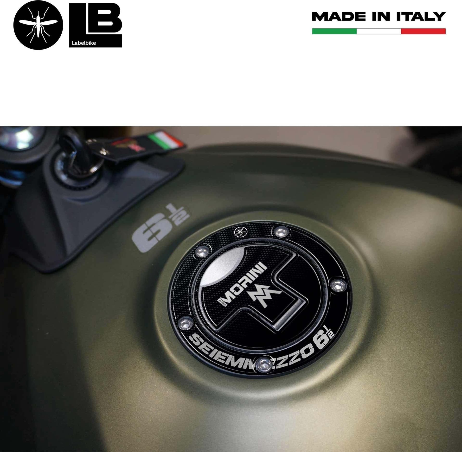 Adesivo 3D protezione tappo serbatoio compatibile con Moto Morini SEIEMMEZZO SCR in Decalcomanie adesivi e magneti LabelBike - Bibbiano, commercioVirtuoso.it