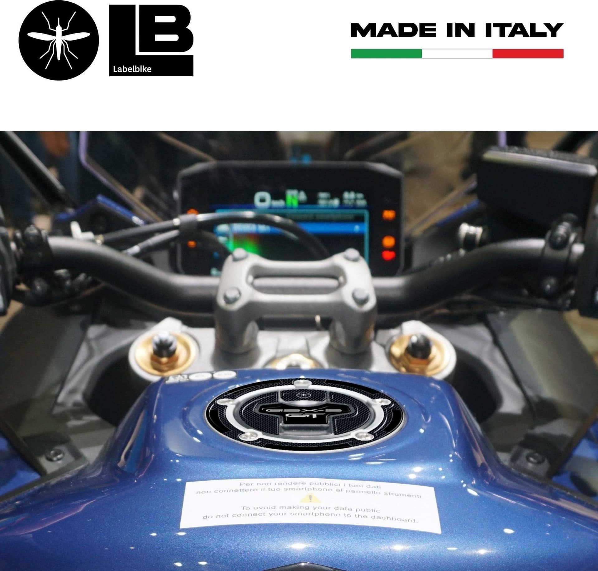 Adesivo 3D Protezione Tappo Serbatoio compatibile con Suzuki GSX-S 1000 GT 2021 in Decalcomanie adesivi e magneti LabelBike - Bibbiano, commercioVirtuoso.it