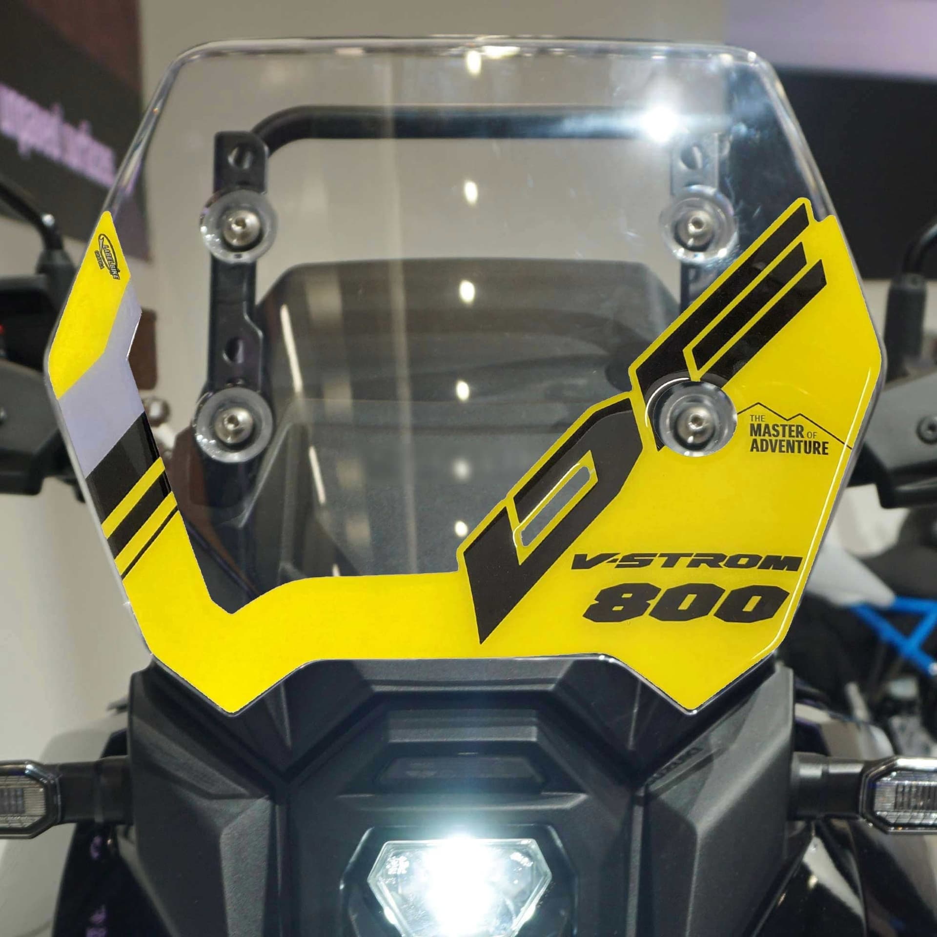Adesivo Gel 3D Protezione cupolino moto compatibile con Suzuki V-Strom 800DE in Decalcomanie adesivi e magneti LabelBike - Bibbiano, commercioVirtuoso.it