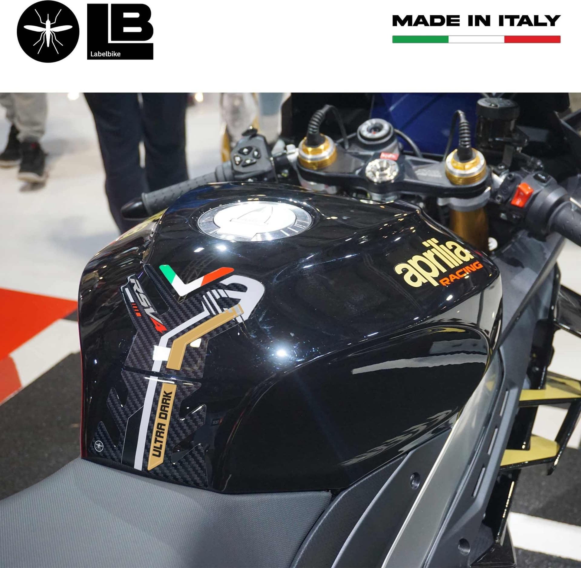 Adesivo Gel 3D Protezione serbatoio compatibile con Aprilia RSV4 1100 2021-2023 in Decalcomanie adesivi e magneti LabelBike - Bibbiano, commercioVirtuoso.it