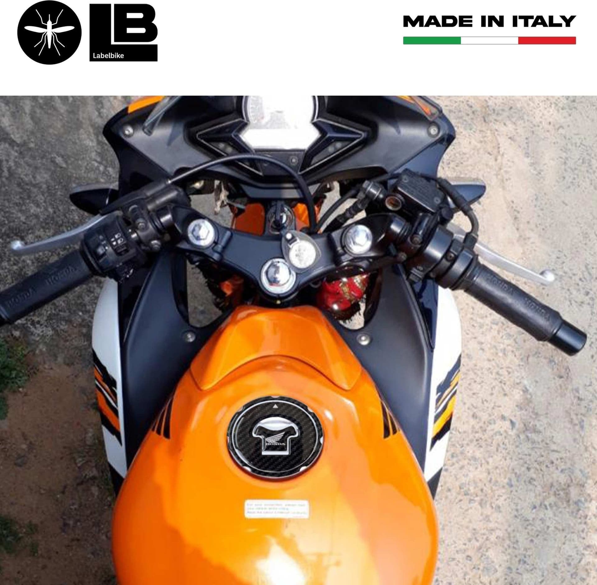 Adesivo Honda Protezione tappo serbatoio moto senza fori - Logo Honda Bianco in Decalcomanie adesivi e magneti LabelBike - Bibbiano, commercioVirtuoso.it