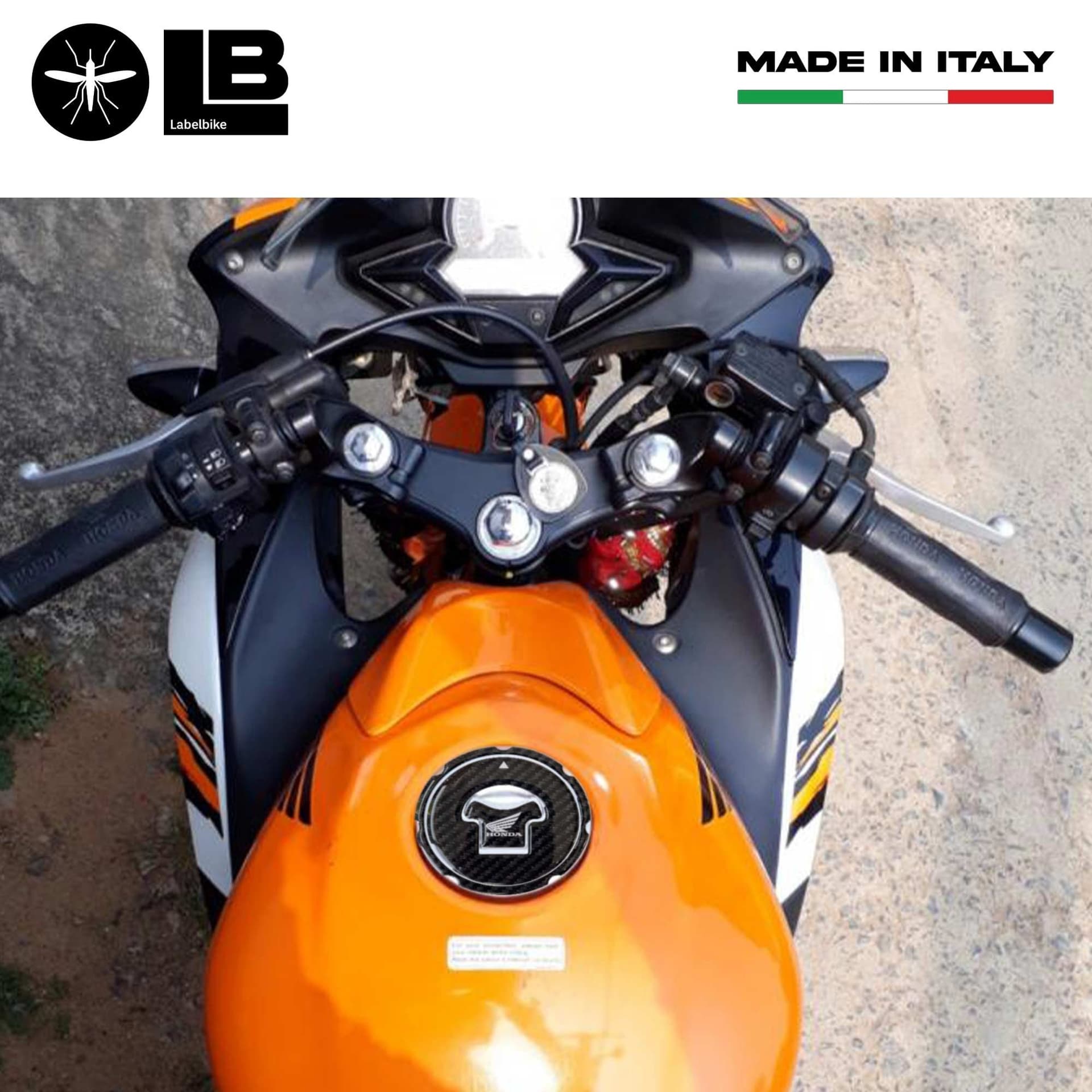 Adesivo Honda Protezione tappo serbatoio moto senza fori - Logo Honda Bianco in Decalcomanie adesivi e magneti LabelBike - Bibbiano, commercioVirtuoso.it