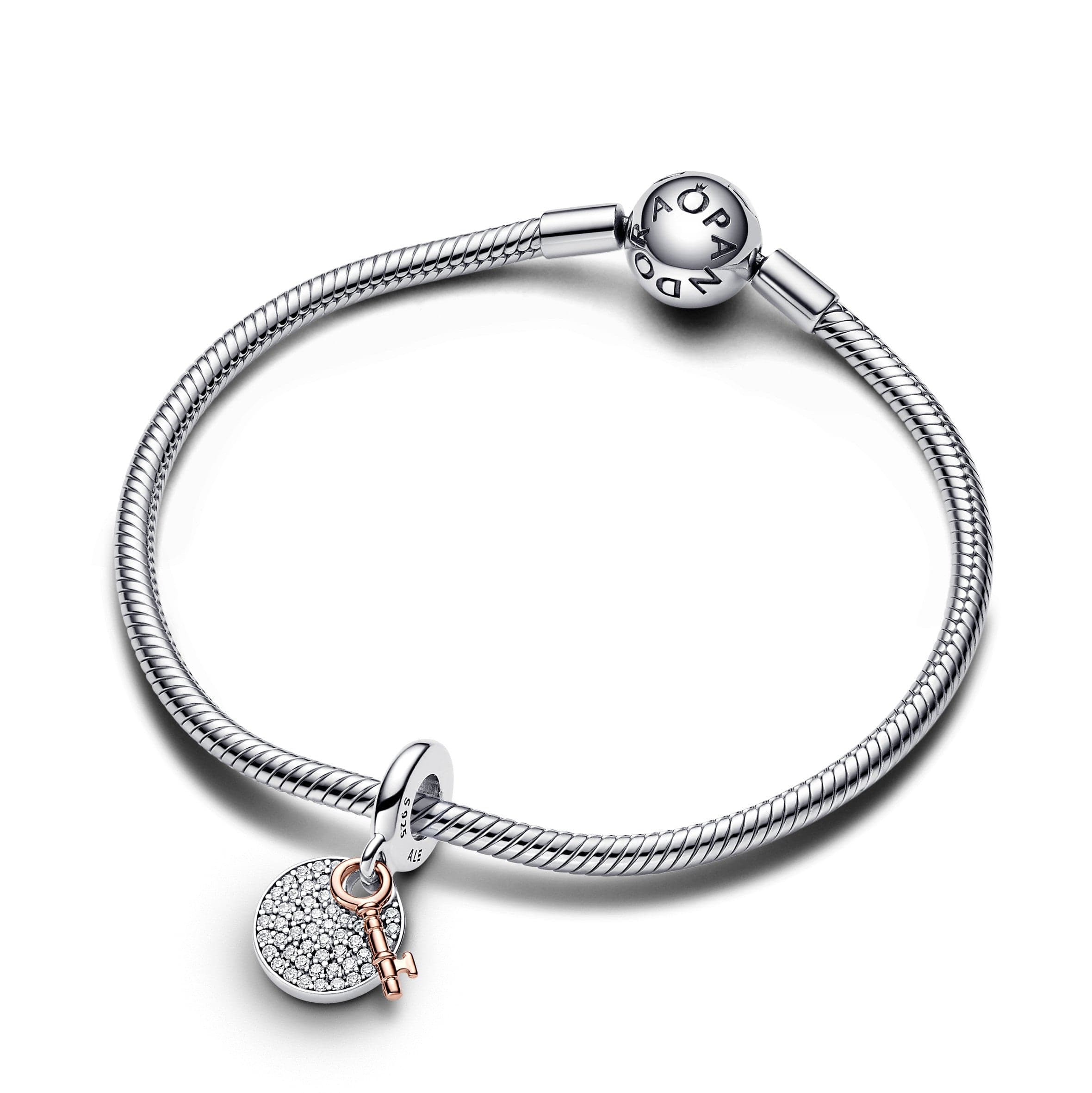 Pandora - Charm Pendente Chiave Della Felicità in Bead Charm Alba Gioielli - Casoria, commercioVirtuoso.it