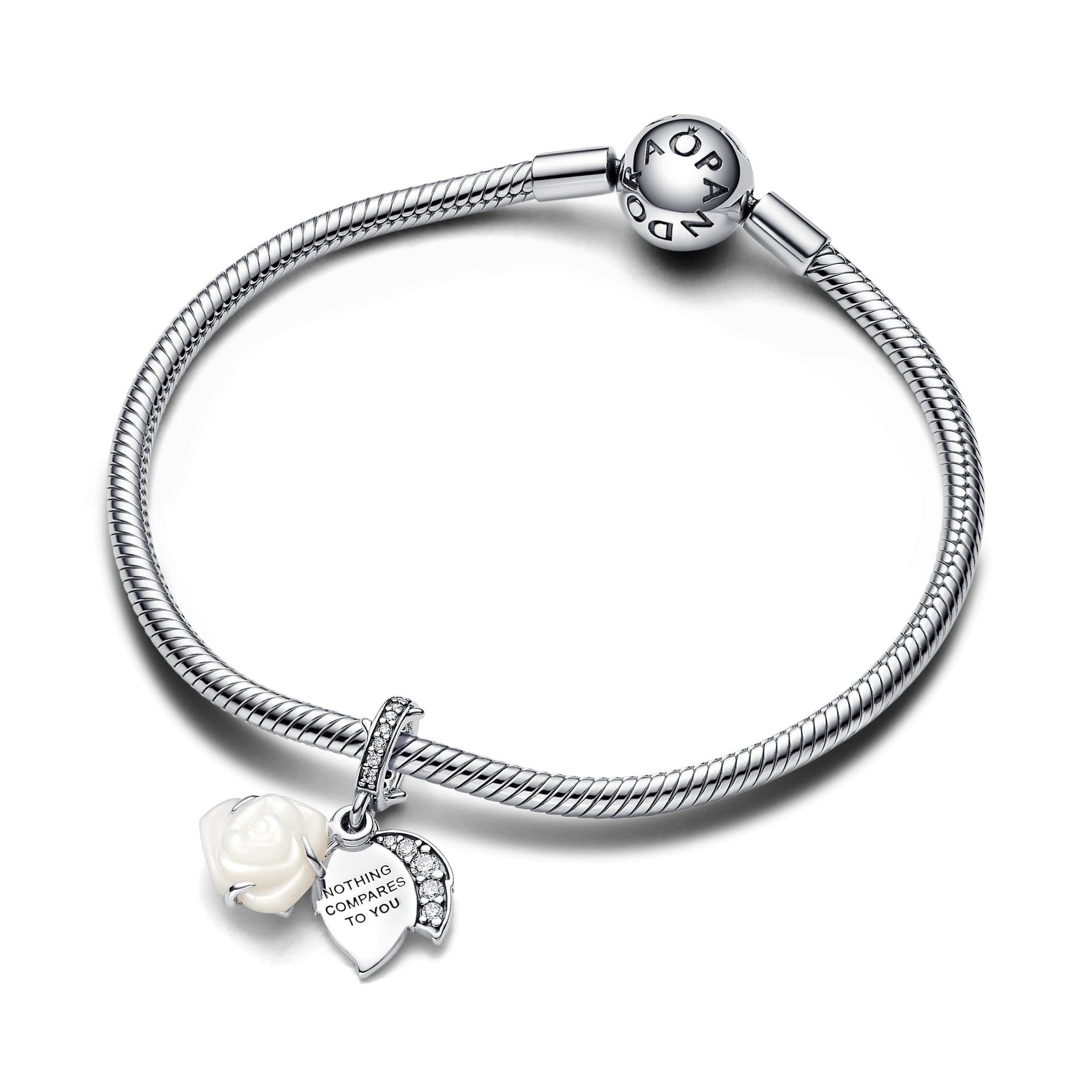 Pandora - Charm Pendente Rosa Bianca in Bead Charm Alba Gioielli - Casoria, commercioVirtuoso.it